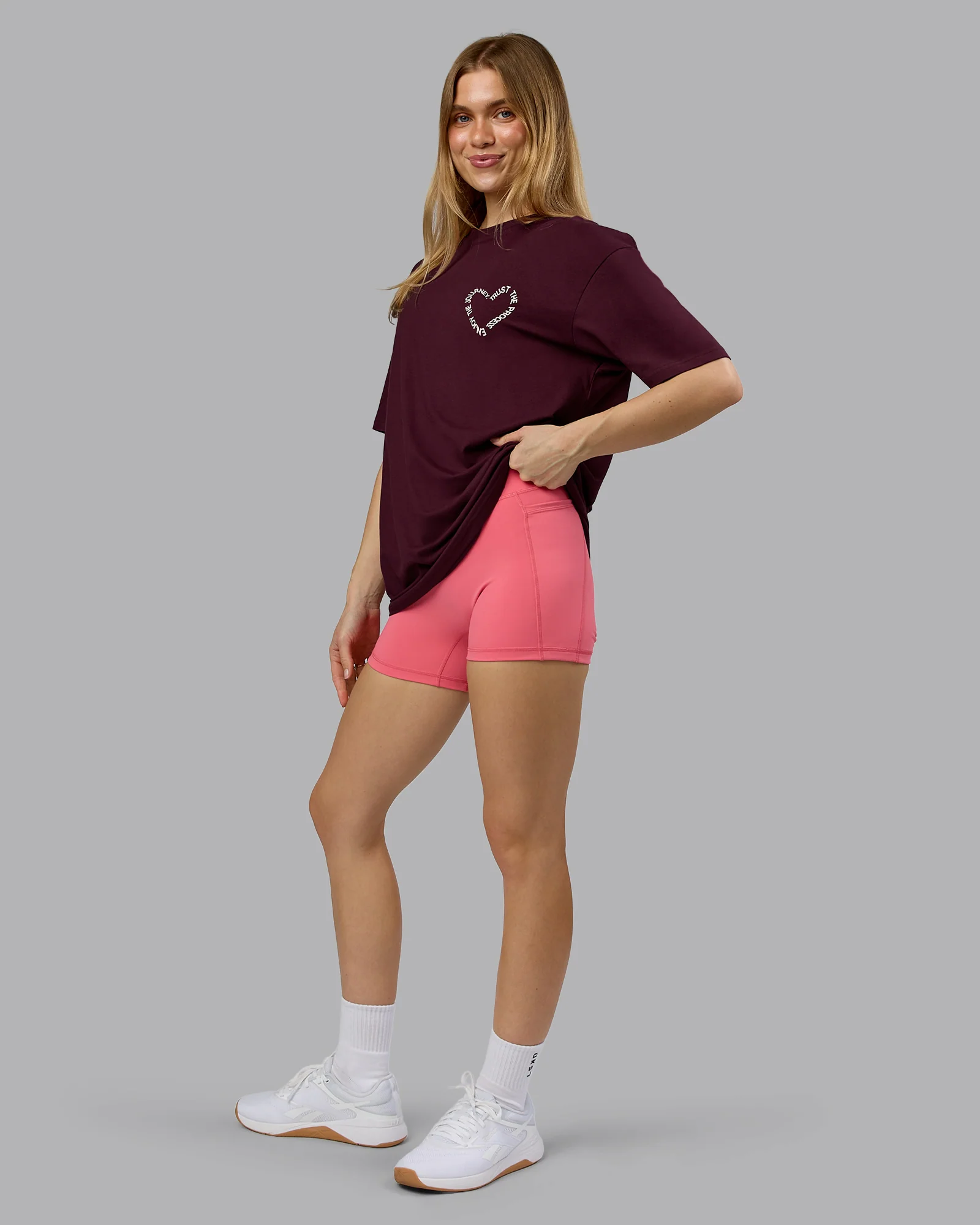 15538-love-the-process-flxcotton-oversize-tee-cherry-lacquer-shale-beige-8.webp Love The Process FLXCotton Oversize Tee - Cherry Lacquer-Shale Beige