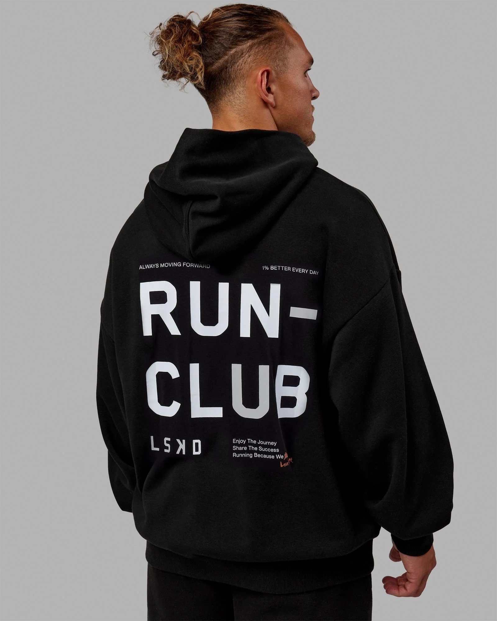15556-love-the-run-hoodie-oversize-black-white-8.webp Love The Run Hoodie Oversize - Black-White