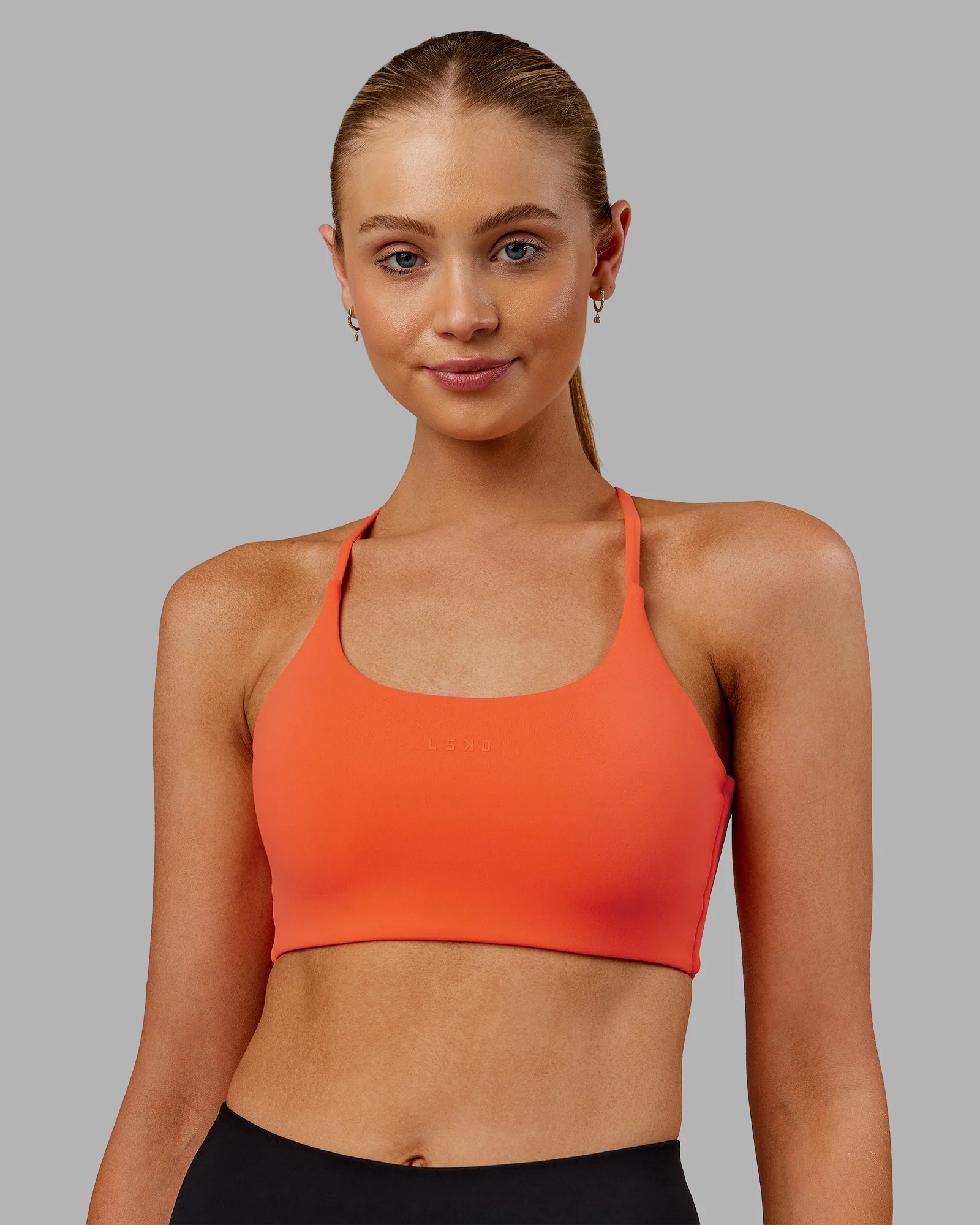 15592-twist-sports-bra-ultra-orange-3.webp Twist Sports Bra - Ultra Orange