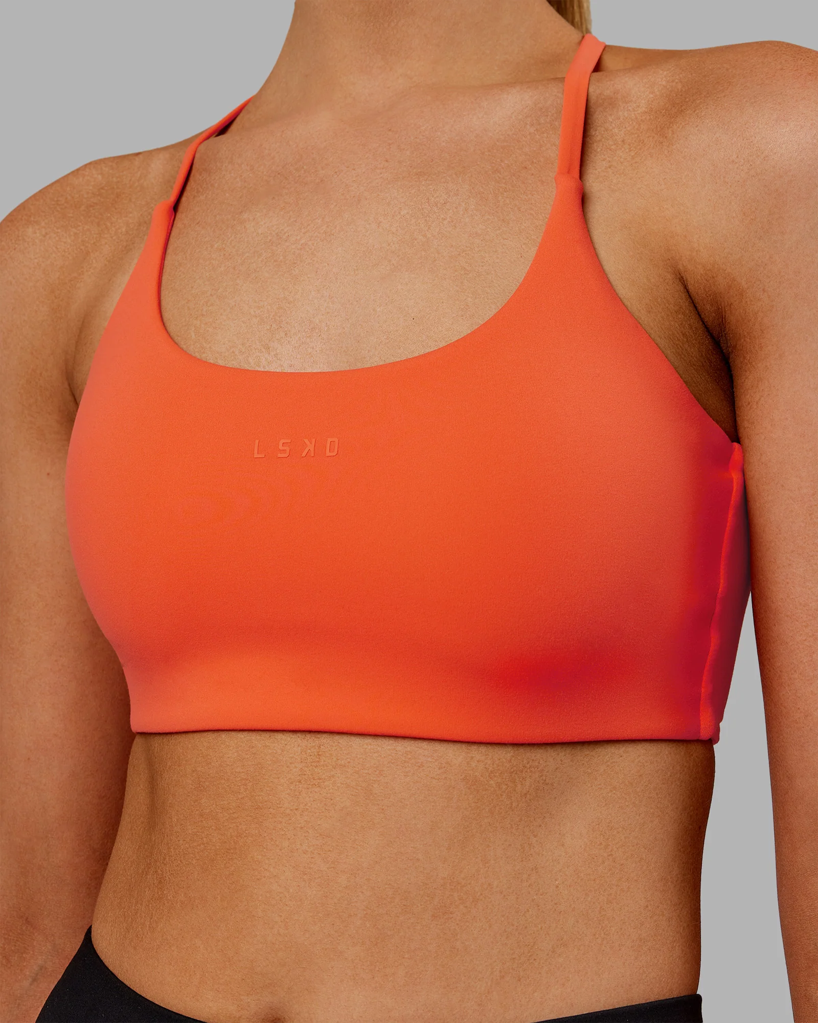 15592-twist-sports-bra-ultra-orange-6.webp Twist Sports Bra - Ultra Orange