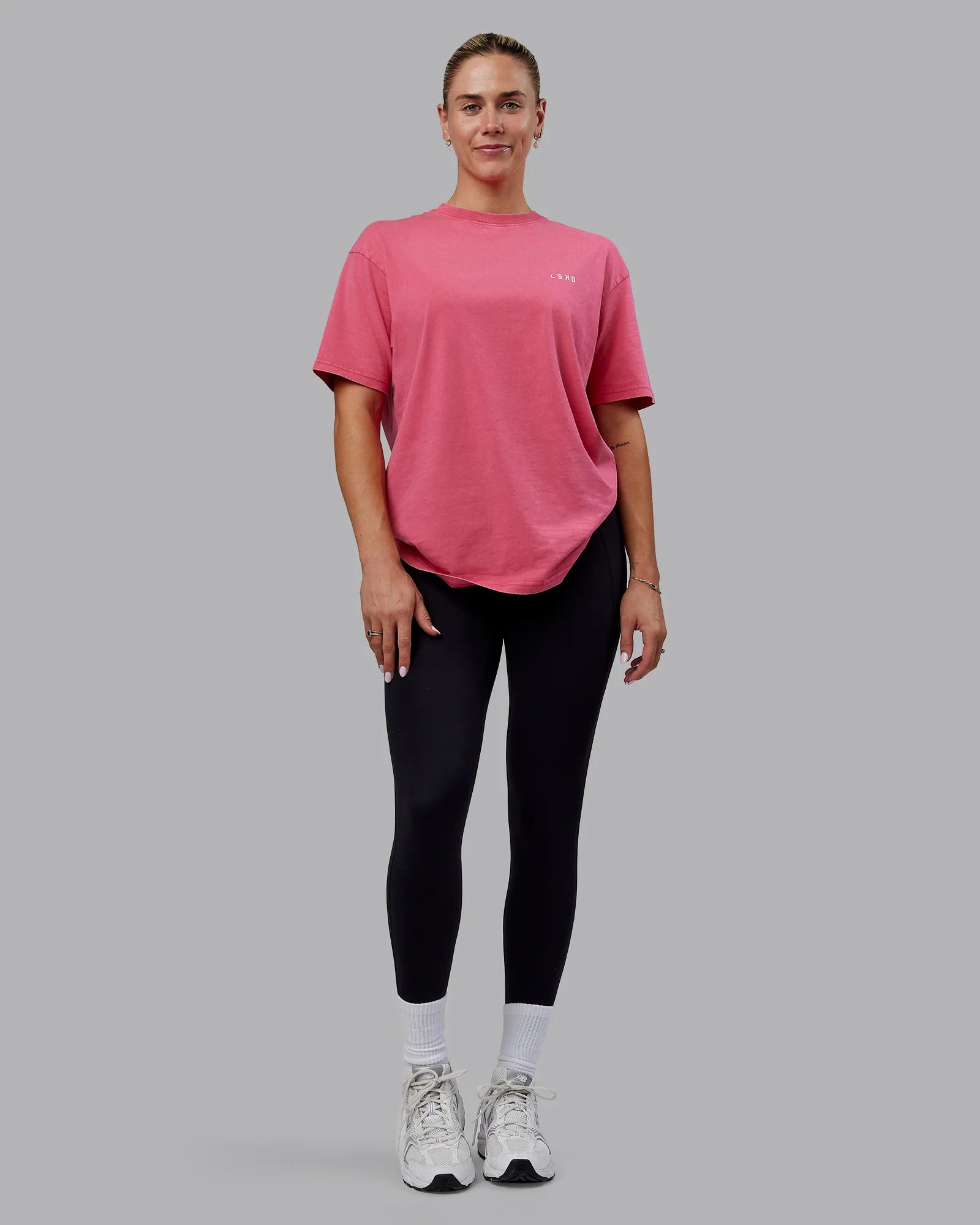 15646-washed-empower-oversize-tee-berry-pink-pastel-orchid-12.webp Washed Empower Oversize Tee - Berry Pink-Pastel Orchid