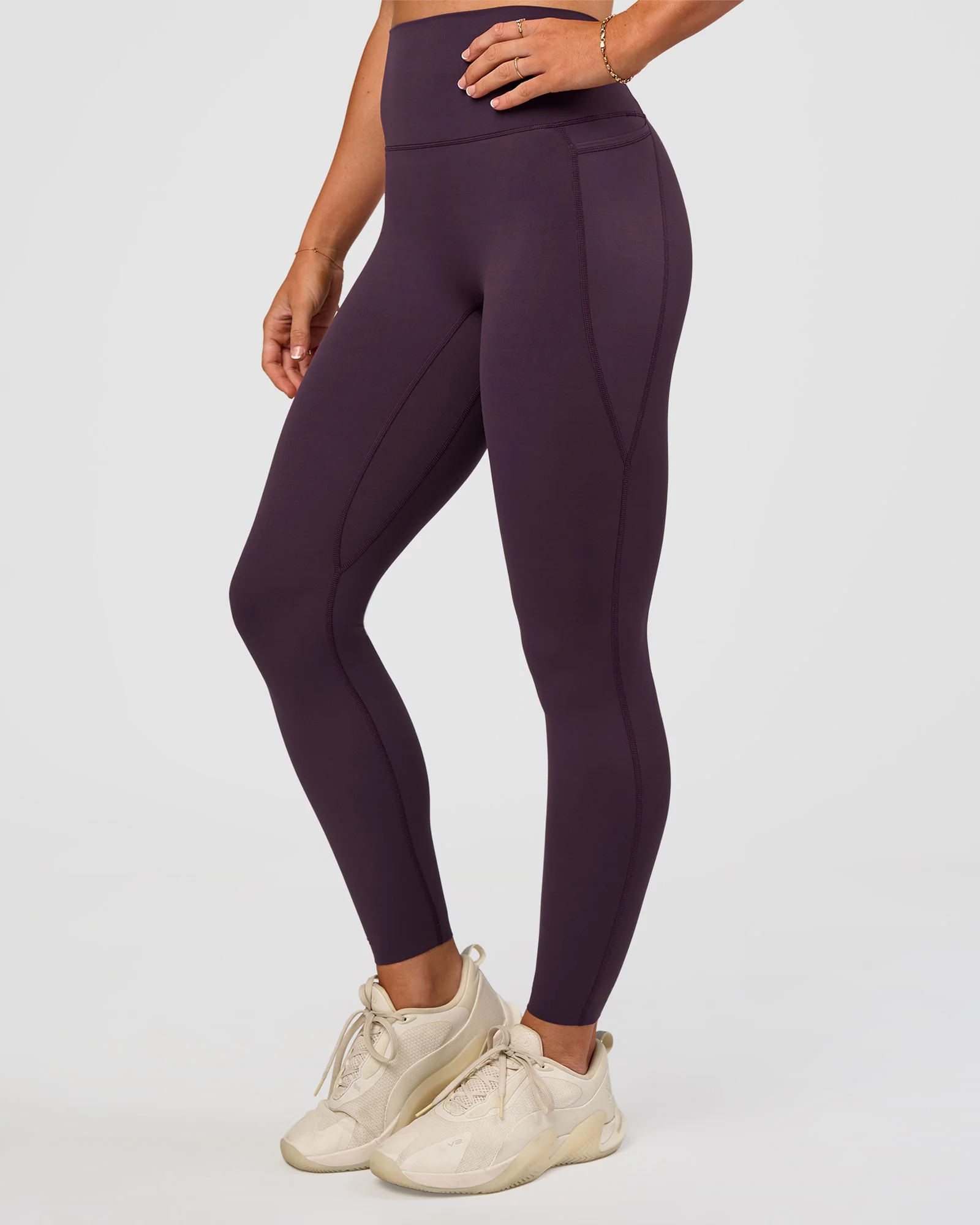 15664-elixir-ultra-high-rise-full-length-legging-pockets-midnight-plum-1.webp Elixir Ultra High-Rise Full Length Legging Pockets - Midnight Plum