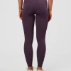 15664-elixir-ultra-high-rise-full-length-legging-pockets-midnight-plum-8.webp Elixir Ultra High-Rise Full Length Legging Pockets - Midnight Plum