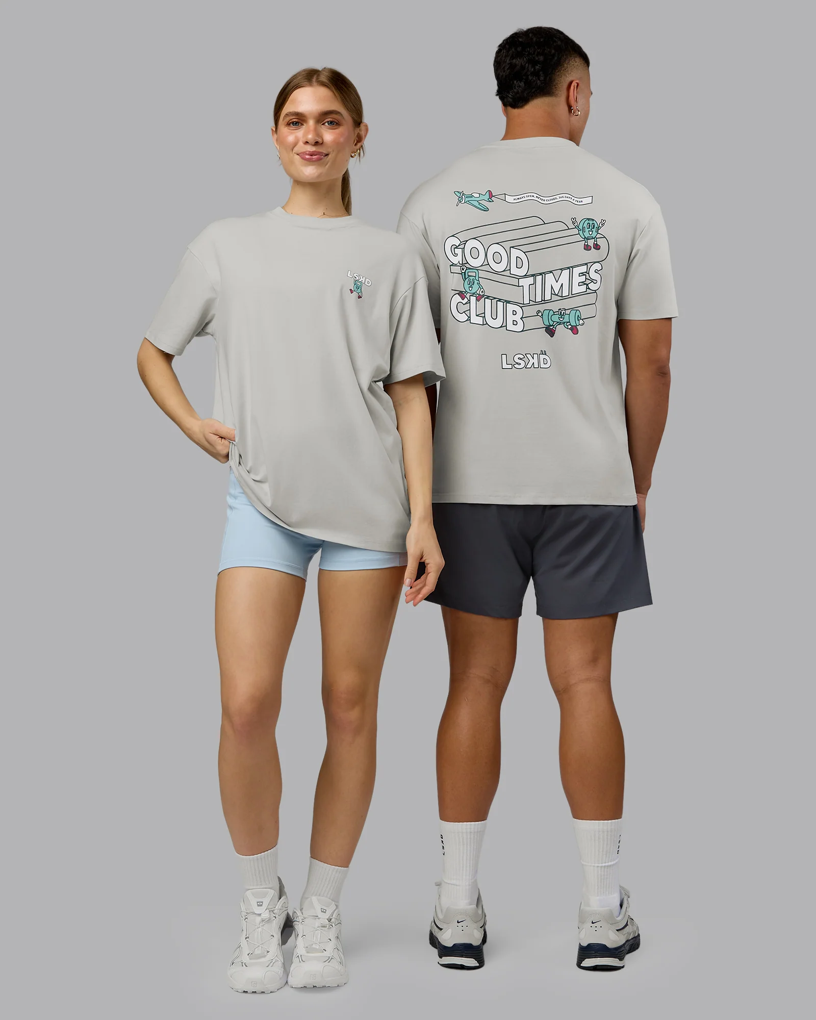 15691-perspective-flxcotton-oversized-tee-digital-mist-white-1.webp Perspective FLXCotton Oversized Tee - Digital Mist-White