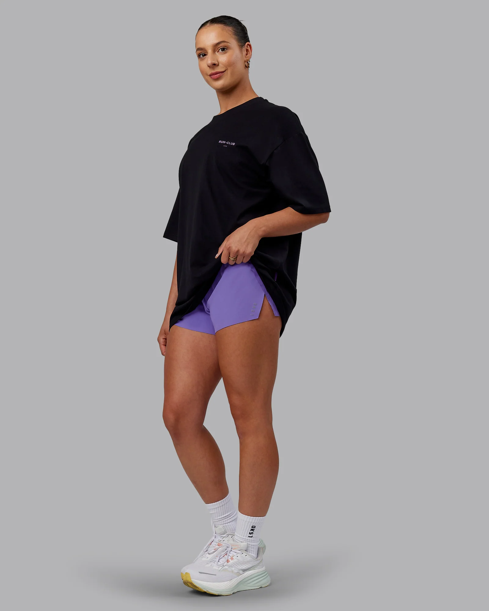 15753-run-club-flxcotton-tee-oversize-black-purple-swirl-5.webp RUN CLUB FLXCotton Tee Oversize - Black-Purple Swirl