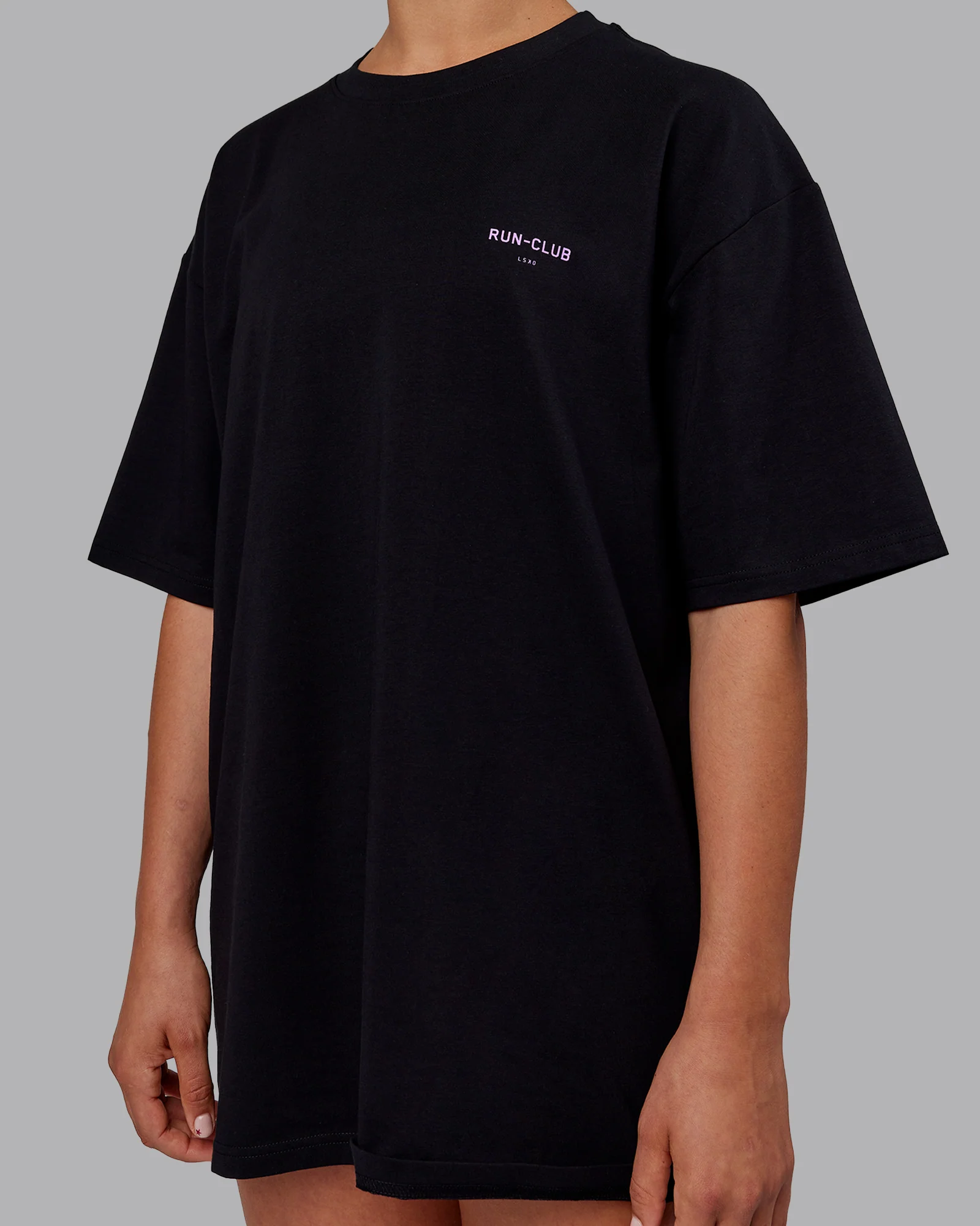 15753-run-club-flxcotton-tee-oversize-black-purple-swirl-9.webp RUN CLUB FLXCotton Tee Oversize - Black-Purple Swirl