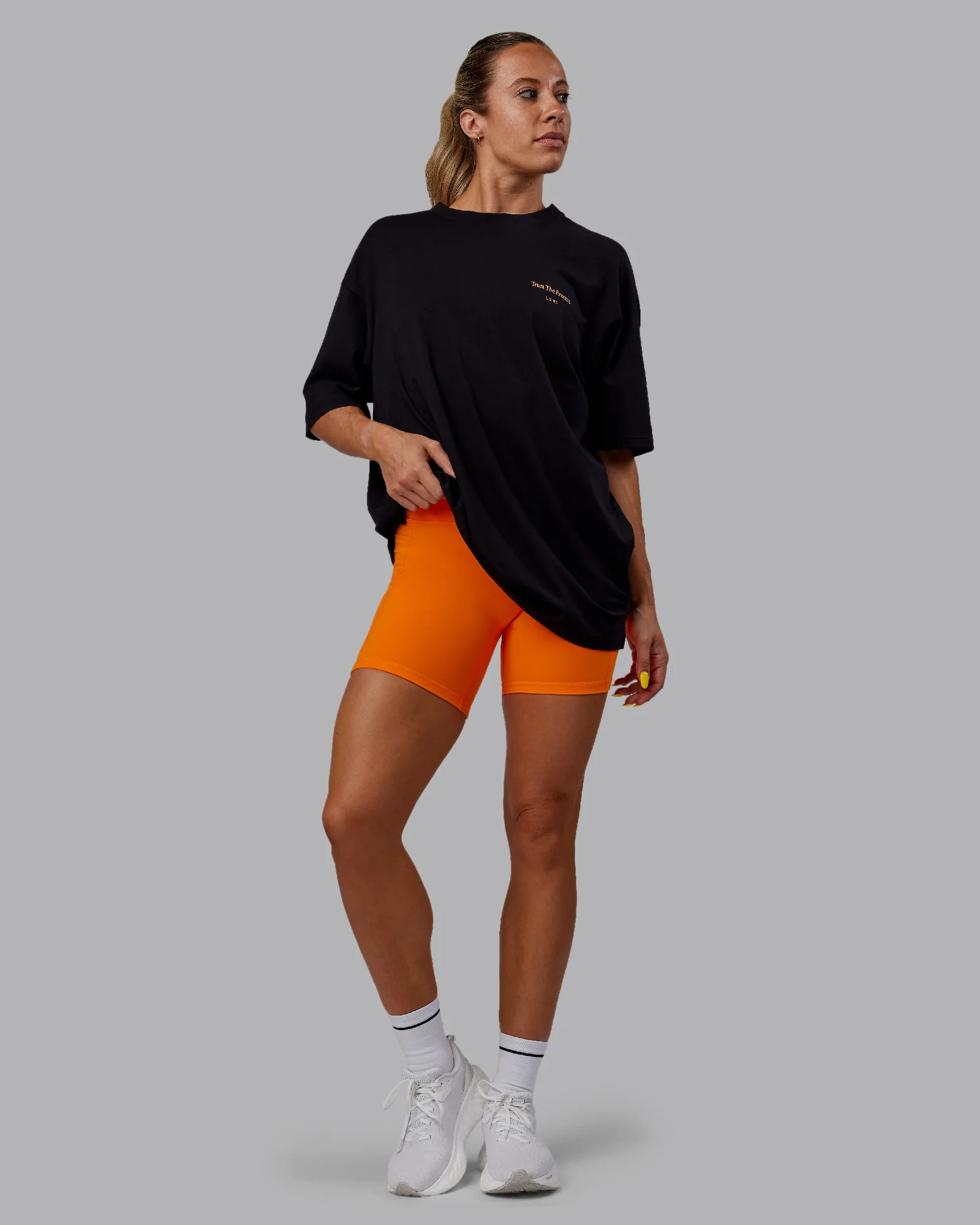 15780-trust-the-process-2.0-flxcotton-tee-oversize-black-vibrant-orange-11.webp Trust The Process 2.0 FLXCotton Tee Oversize - Black-Vibrant Orange