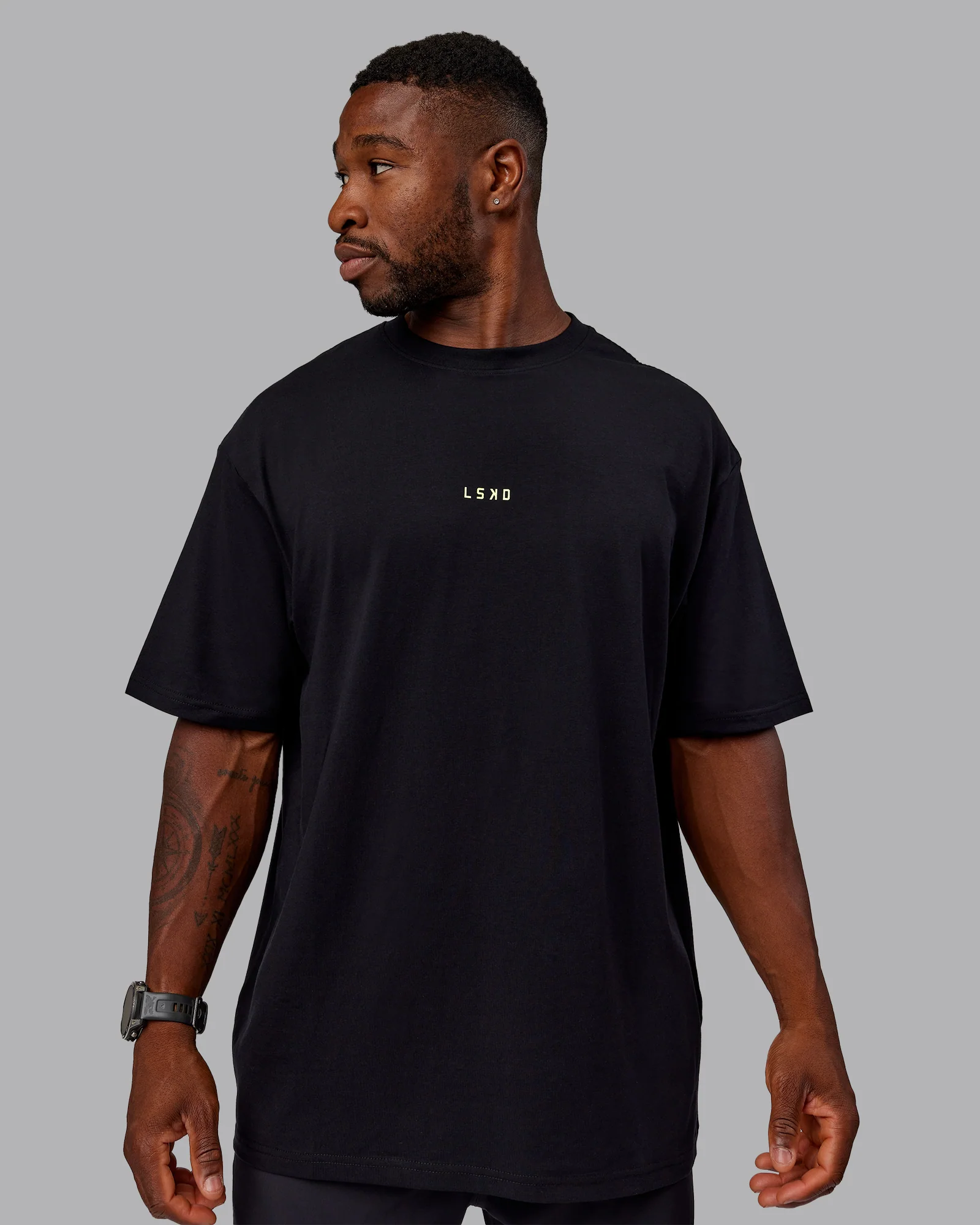 15789-leg-it-flxcotton-oversized-tee-black-volt-5.webp Leg It FLXCotton Oversized Tee - Black-Volt