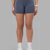 15798-rep-ultra-high-rise-4-short-pockets-night-shadow-white-3.webp Rep Ultra High-Rise 4" Short Pockets - Night Shadow-White