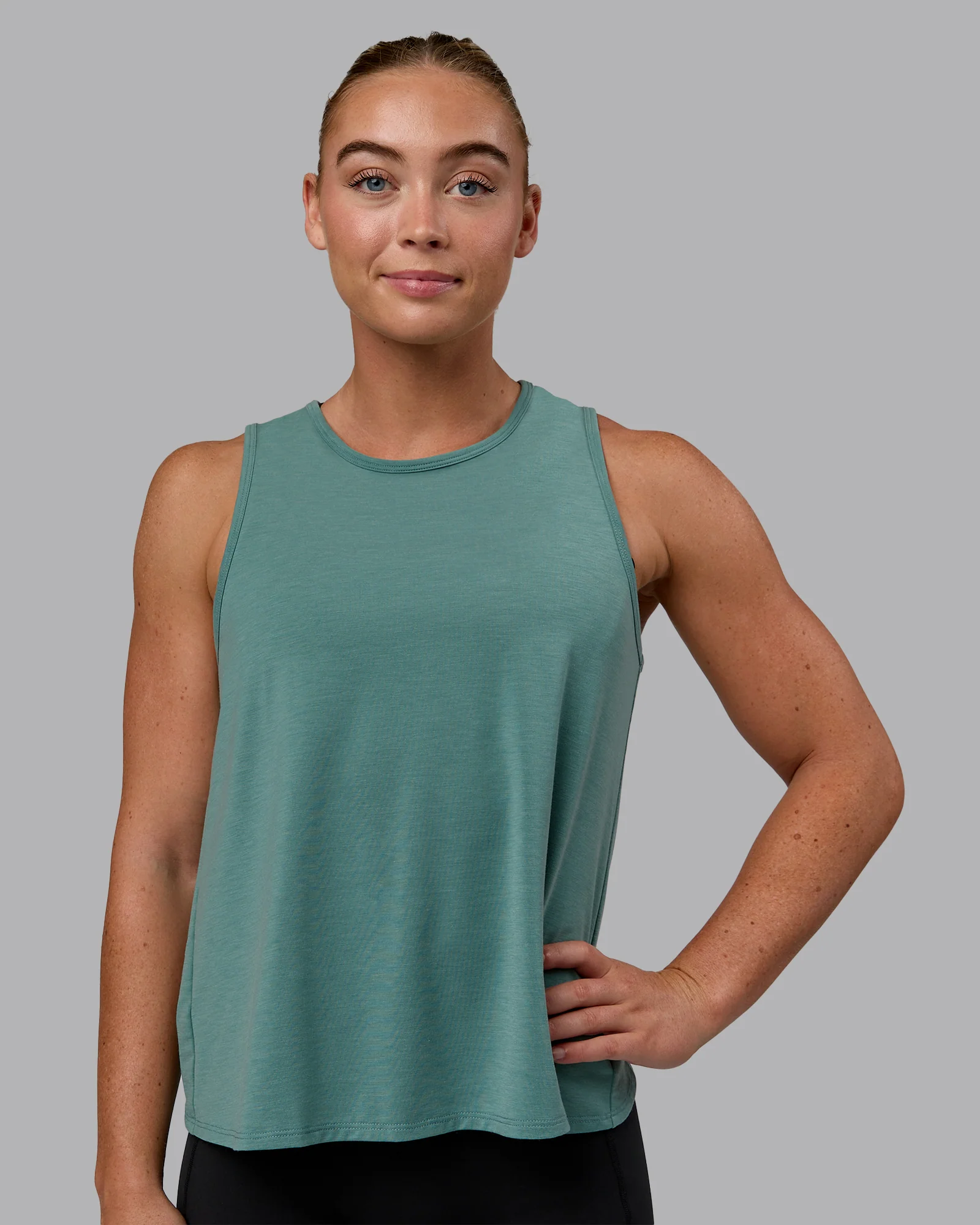 15821-sagebrush-l-sagebrush-l-variation-1.webp Breeze Training Tank - Sagebrush