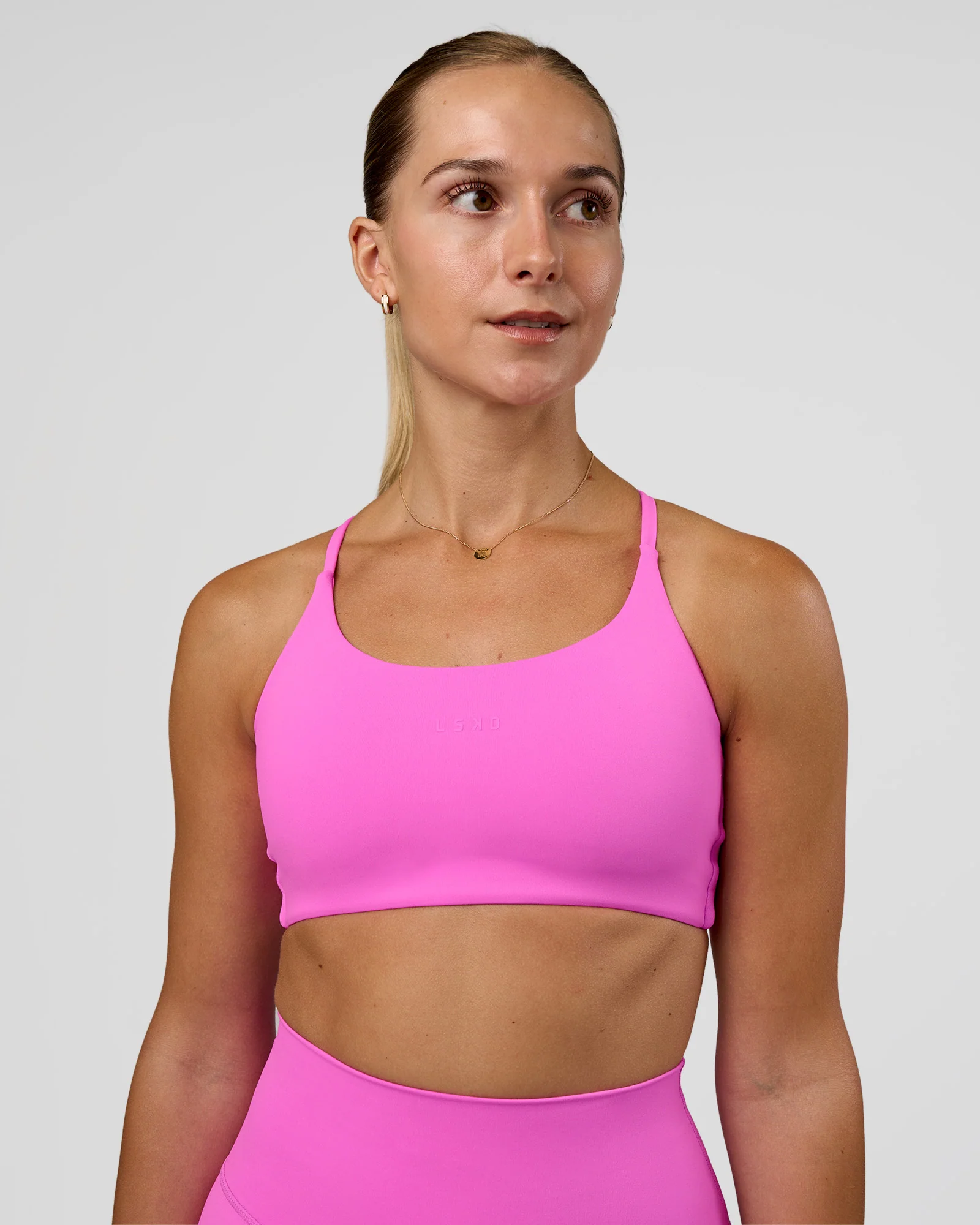 15915-ultra-fuchsia-xs-ultra-fuchsia-xs-variation-1.webp Twist Sports Bra - Ultra Fuchsia