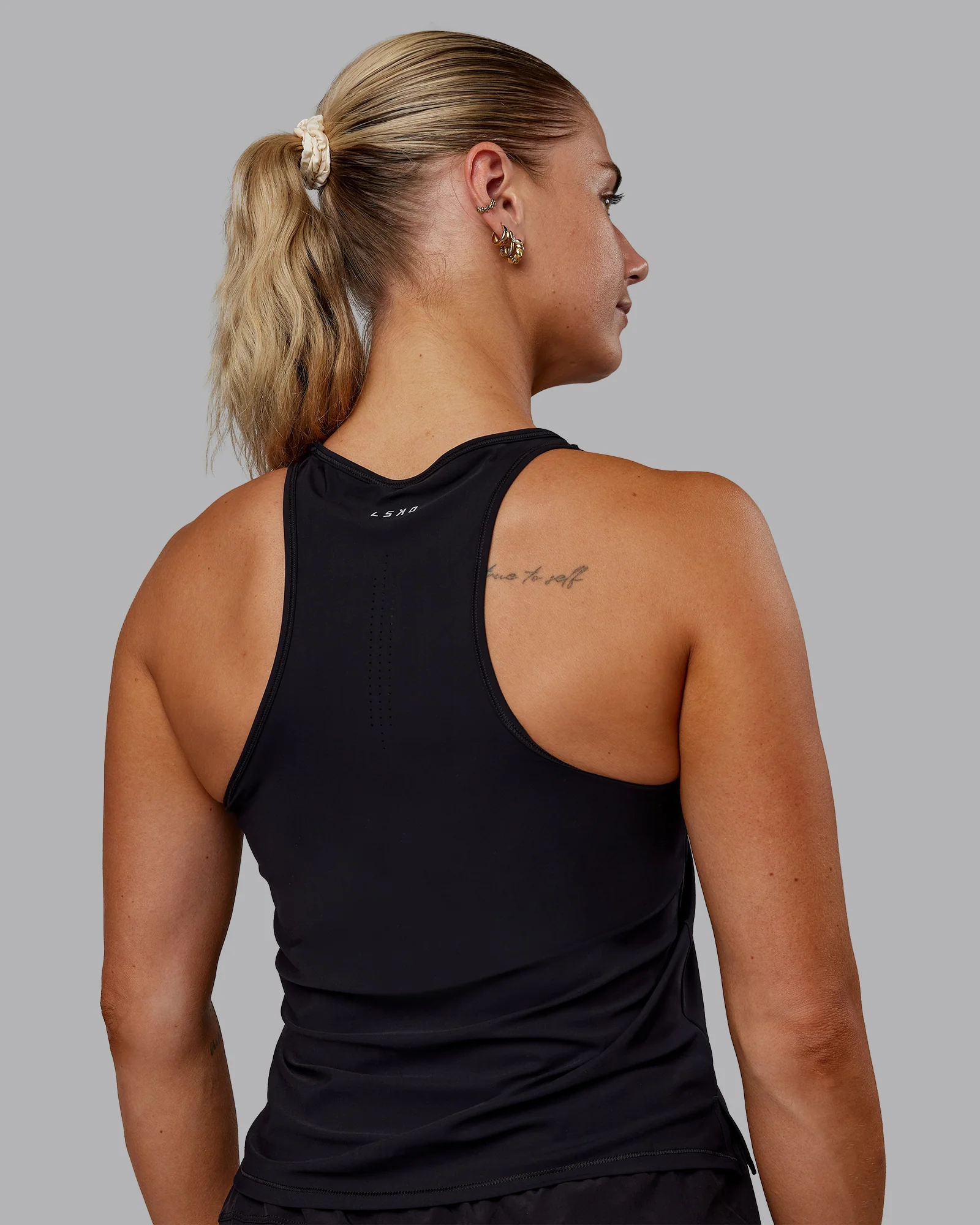 15958-cadence-tank-black-4.webp Cadence Tank - Black