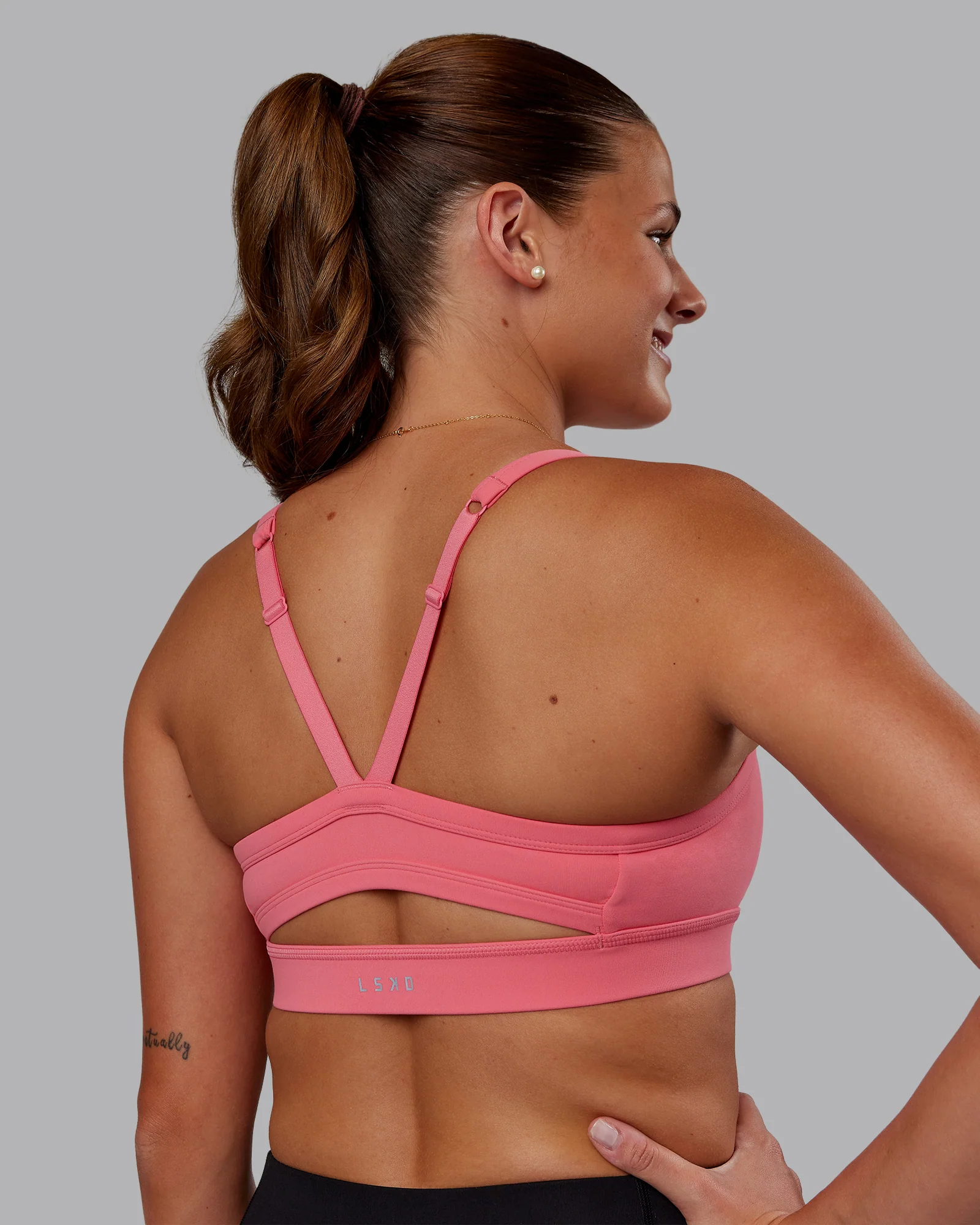 15966-momentum-sports-bra-pink-lemonade-2.webp Momentum Sports Bra - Pink Lemonade