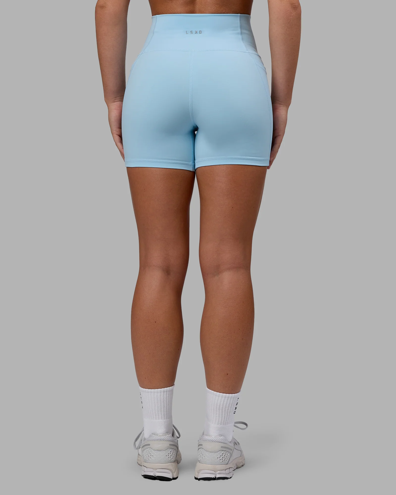 15984-fusion-ultra-high-rise-4-short-pockets-glacial-blue-5.webp Fusion Ultra High-Rise 4" Short Pockets - Glacial Blue