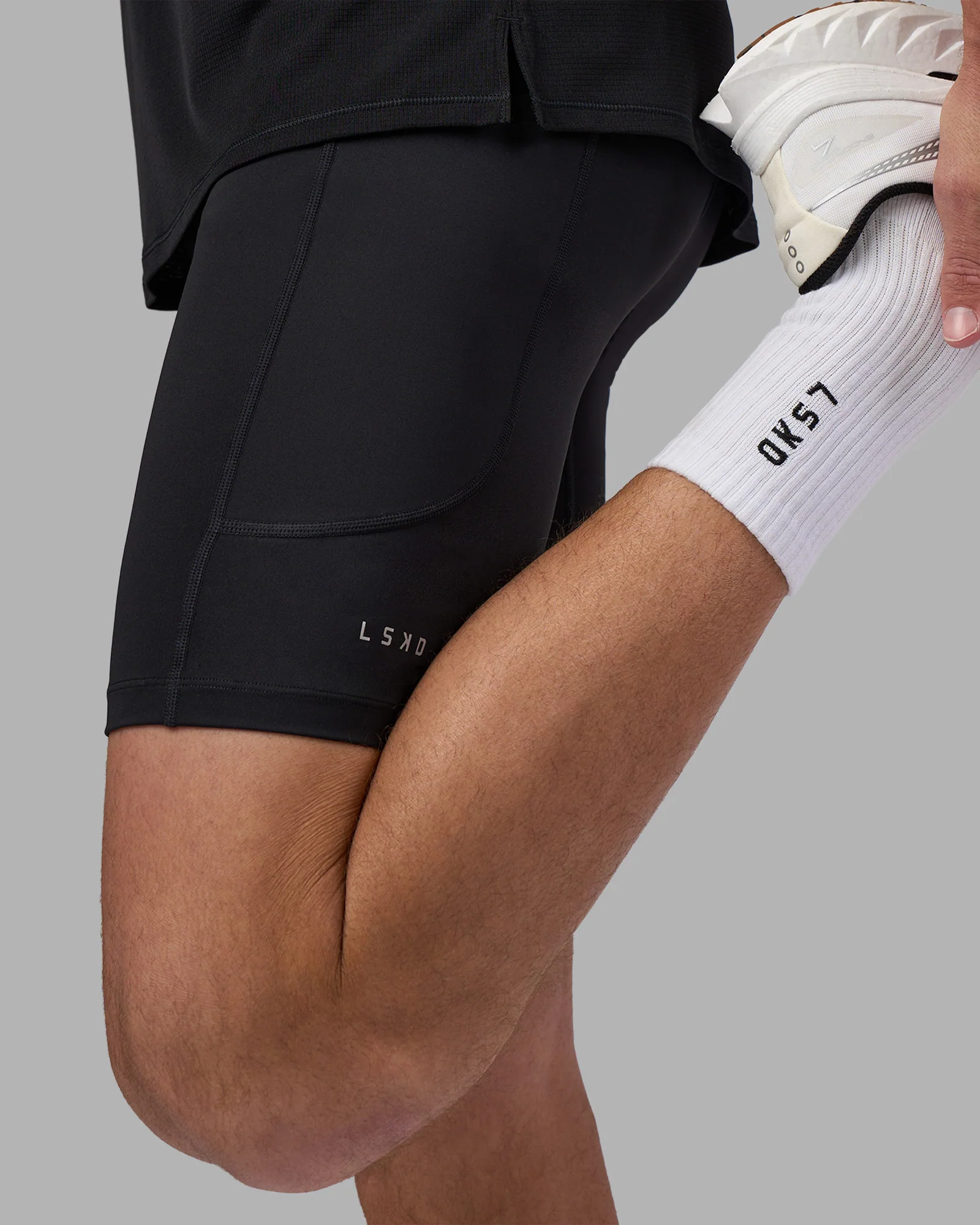1601-men-s-perform-short-tight-black-3.webp Men's Perform Short Tight - Black