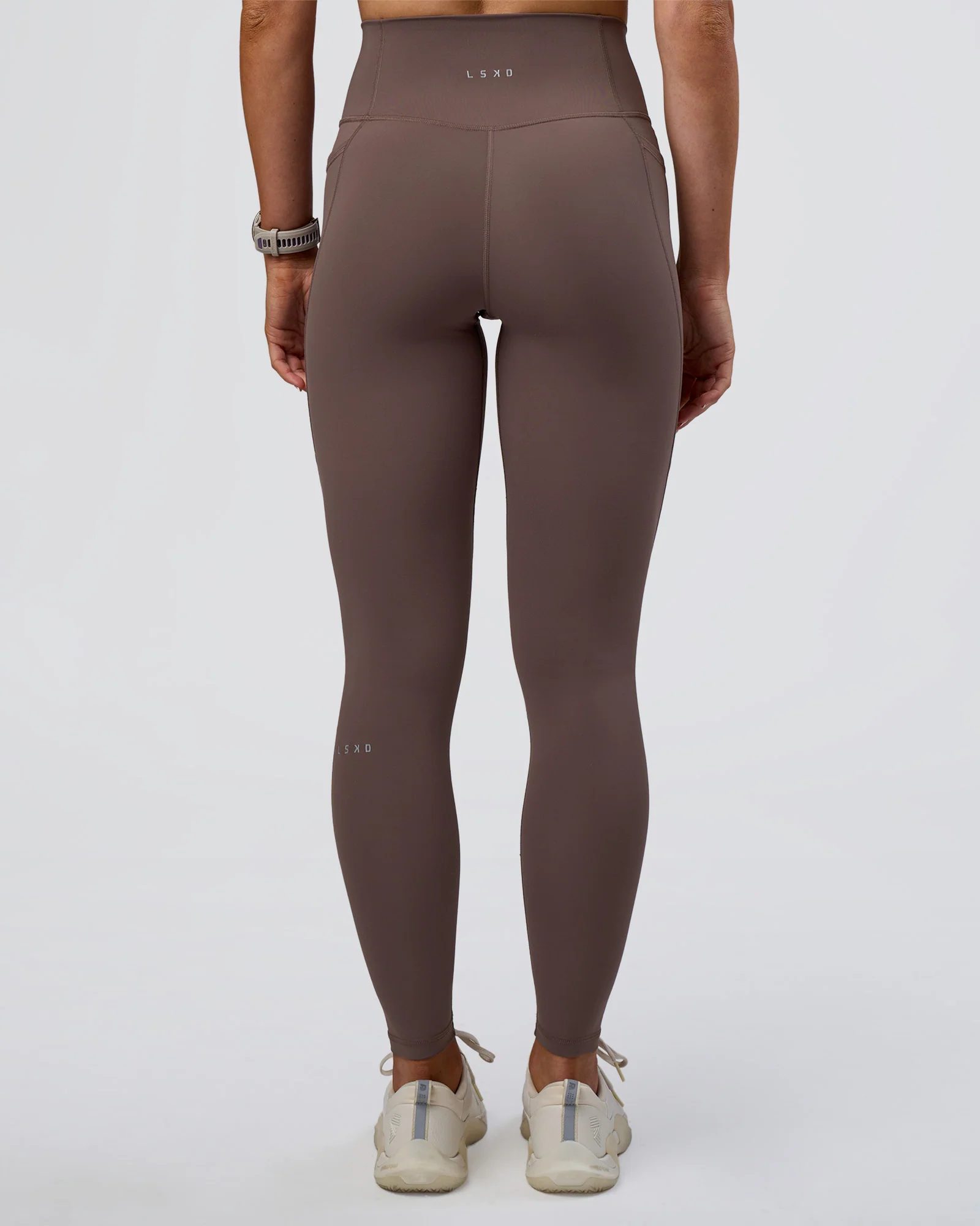 16082-fusion-ultra-high-rise-full-length-legging-pockets-peppercorn-4.webp Fusion Ultra High-Rise Full Length Legging Pockets - Peppercorn