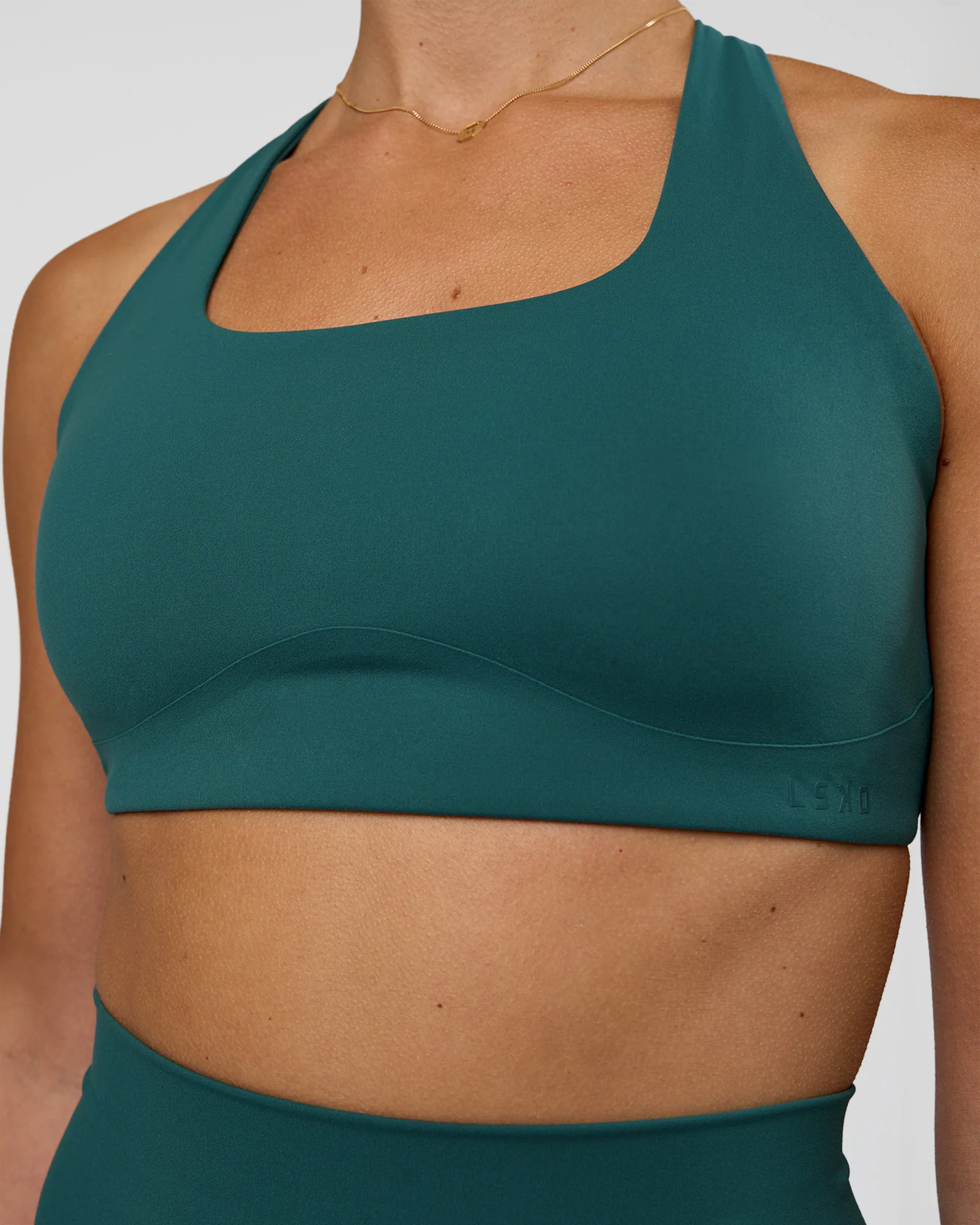 16180-aspire-sports-bra-transformative-teal-5.webp Aspire Sports Bra - Transformative Teal