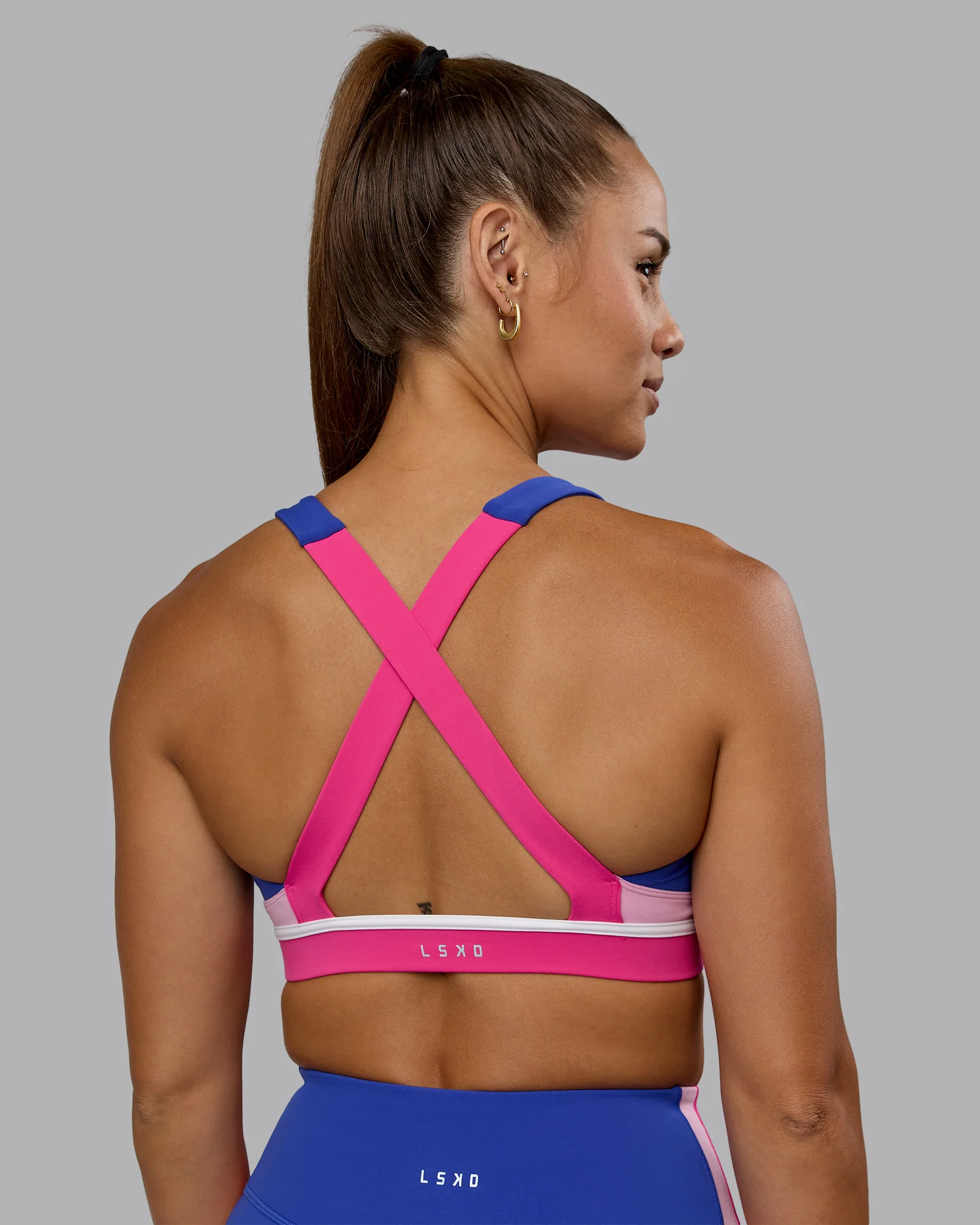 16189-revitalise-sports-bra-power-cobalt-fuchsia-pink-6.webp Revitalise Sports Bra - Power Cobalt-Fuchsia Pink
