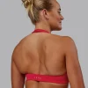 16256-challenger-sports-bra-scarlet-1.webp Challenger Sports Bra - Scarlet