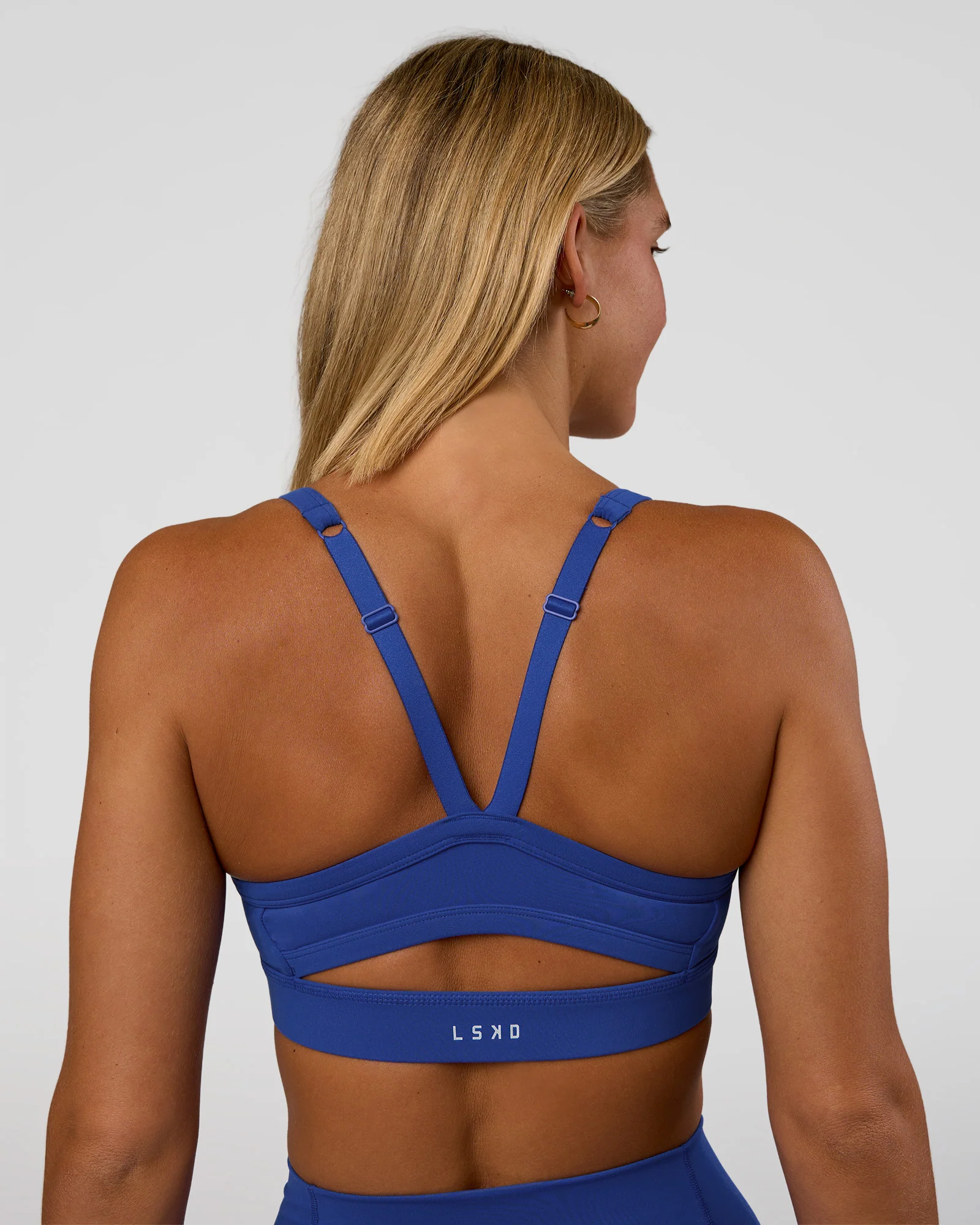 16375-momentum-sports-bra-electric-indigo-2.webp Momentum Sports Bra - Electric Indigo