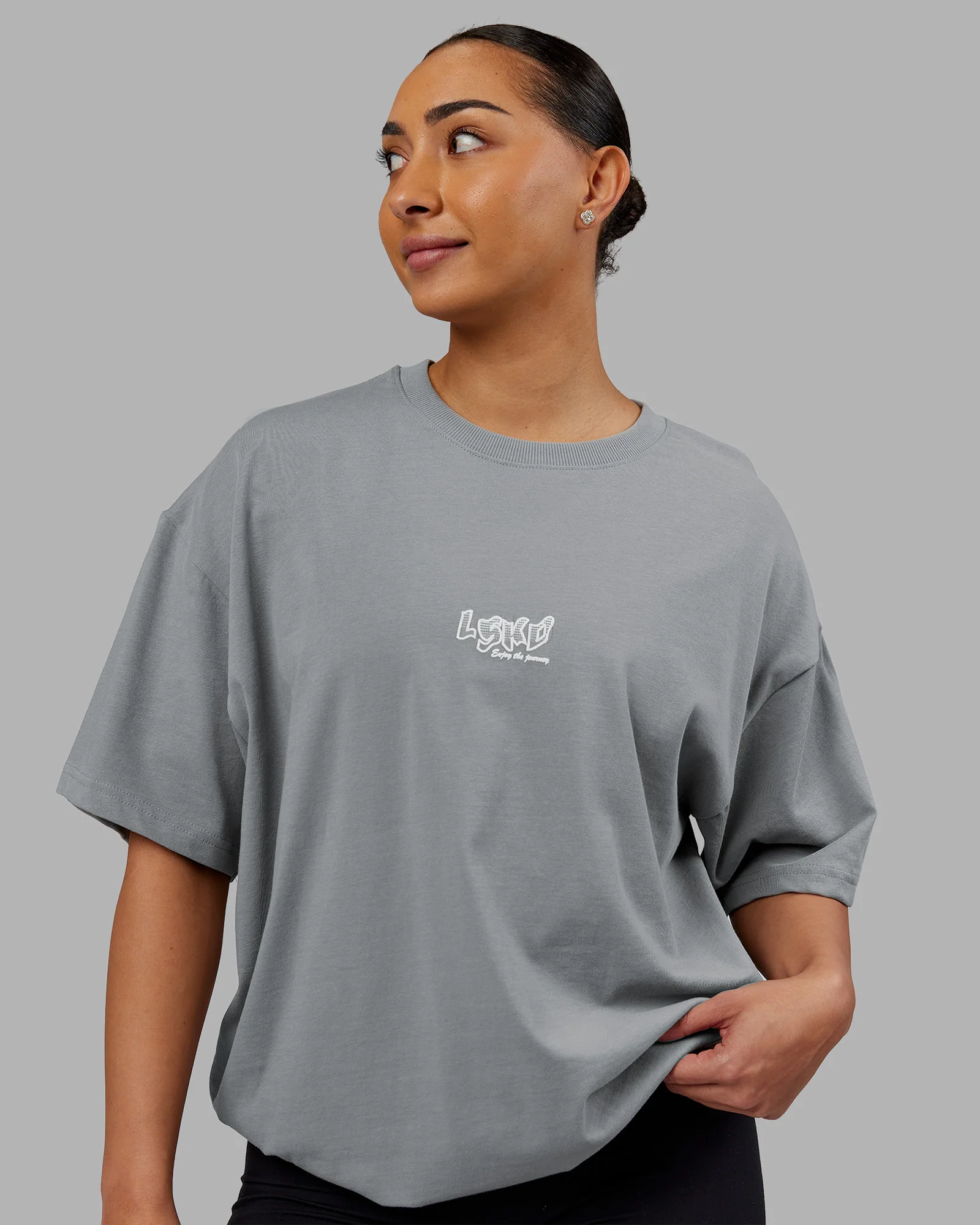 16393-time-s-up-heavyweight-oversized-tee-circular-grey-white-4.webp Time's Up Heavyweight Oversized Tee - Circular Grey-White
