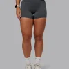 16420-elixir-ultra-high-rise-4-short-pockets-dark-storm-1.webp Elixir Ultra High-Rise 4" Short Pockets - Dark Storm