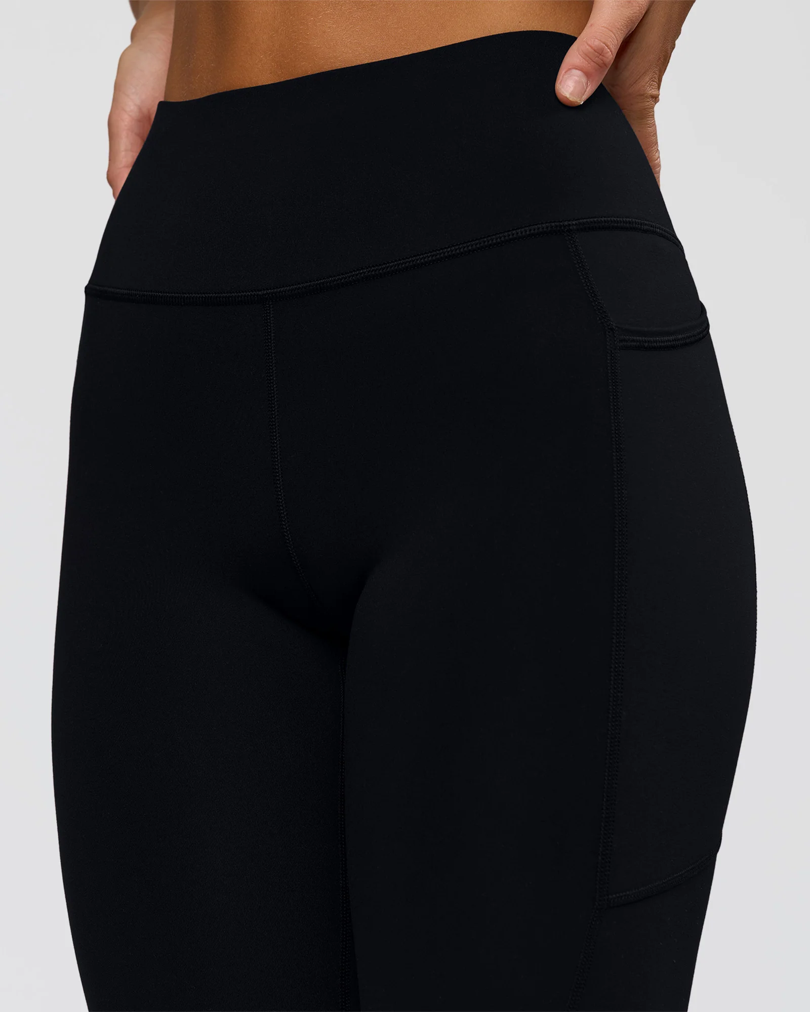 1652-rep-ultra-high-rise-full-length-legging-pockets-black-marshmallow-7.webp Rep Ultra High-Rise Full Length Legging Pockets - Black-Marshmallow