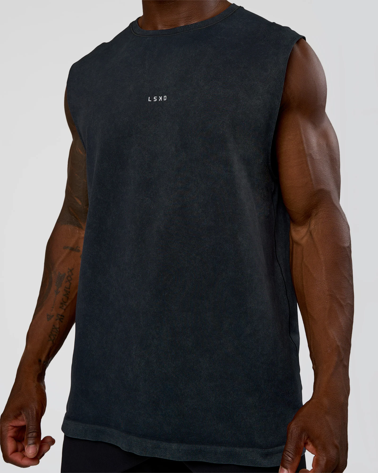 16551-power-muscle-tank-pirate-black-washed-4.webp Power Muscle Tank - Pirate Black Washed