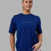 16604-just-run-flxcotton-oversized-tee-midnight-blue-light-blue-3.webp Just Run FLXCotton Oversized Tee - Midnight Blue-Light Blue