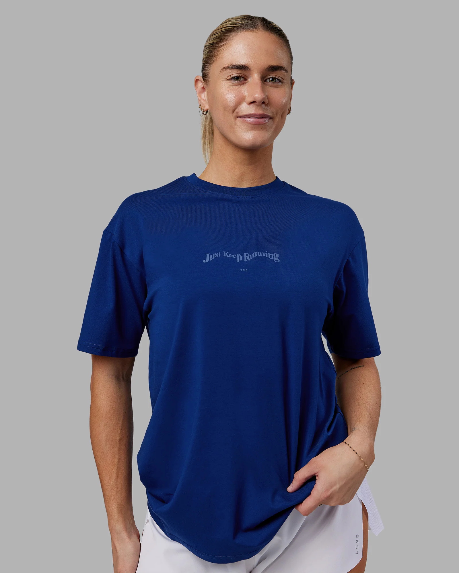 16604-just-run-flxcotton-oversized-tee-midnight-blue-light-blue-3.webp Just Run FLXCotton Oversized Tee - Midnight Blue-Light Blue