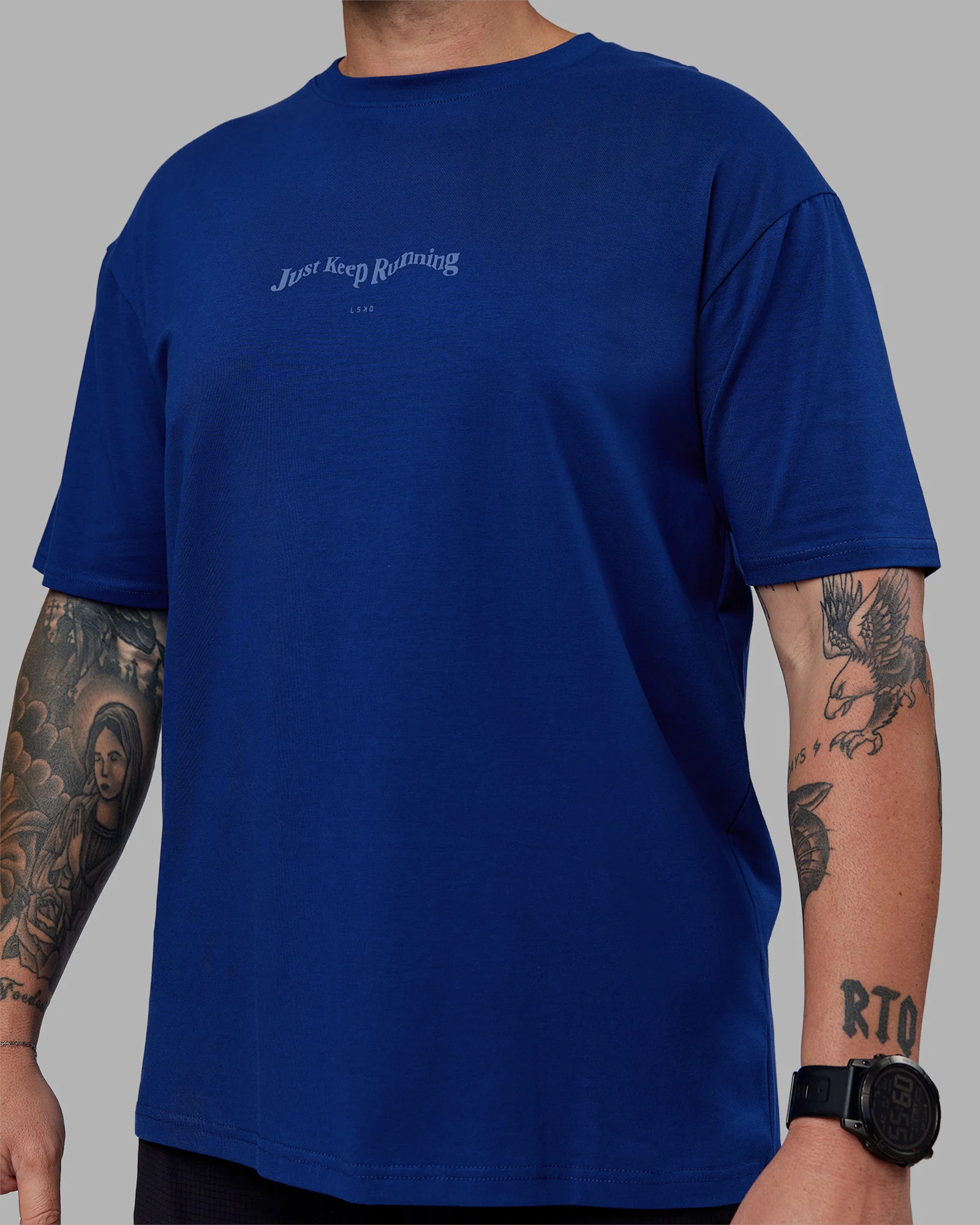 16604-just-run-flxcotton-oversized-tee-midnight-blue-light-blue-8.webp Just Run FLXCotton Oversized Tee - Midnight Blue-Light Blue
