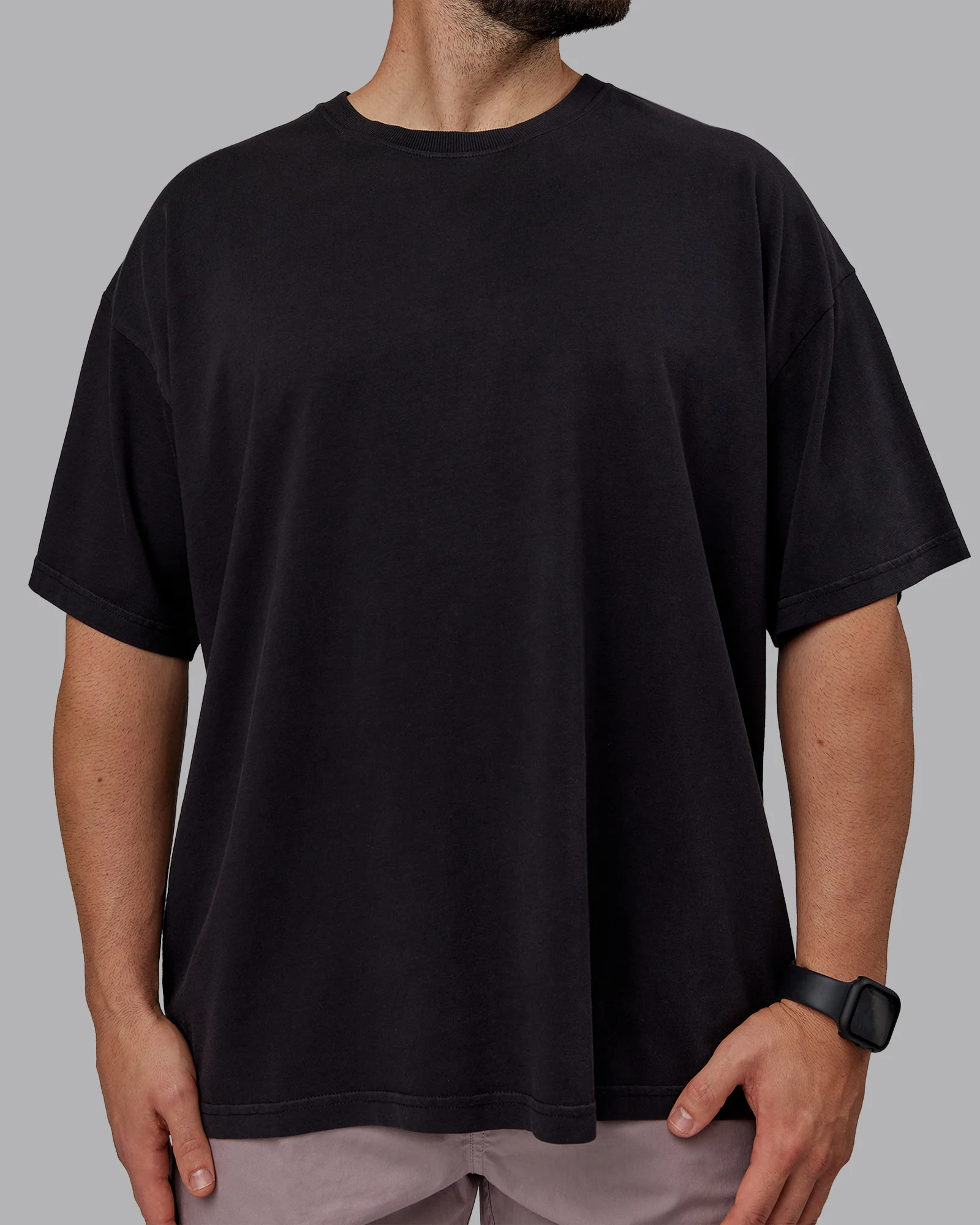 1661-pressure-washed-heavyweight-oversize-tee-black-white-10.webp Pressure Washed Heavyweight Oversize Tee - Black-White