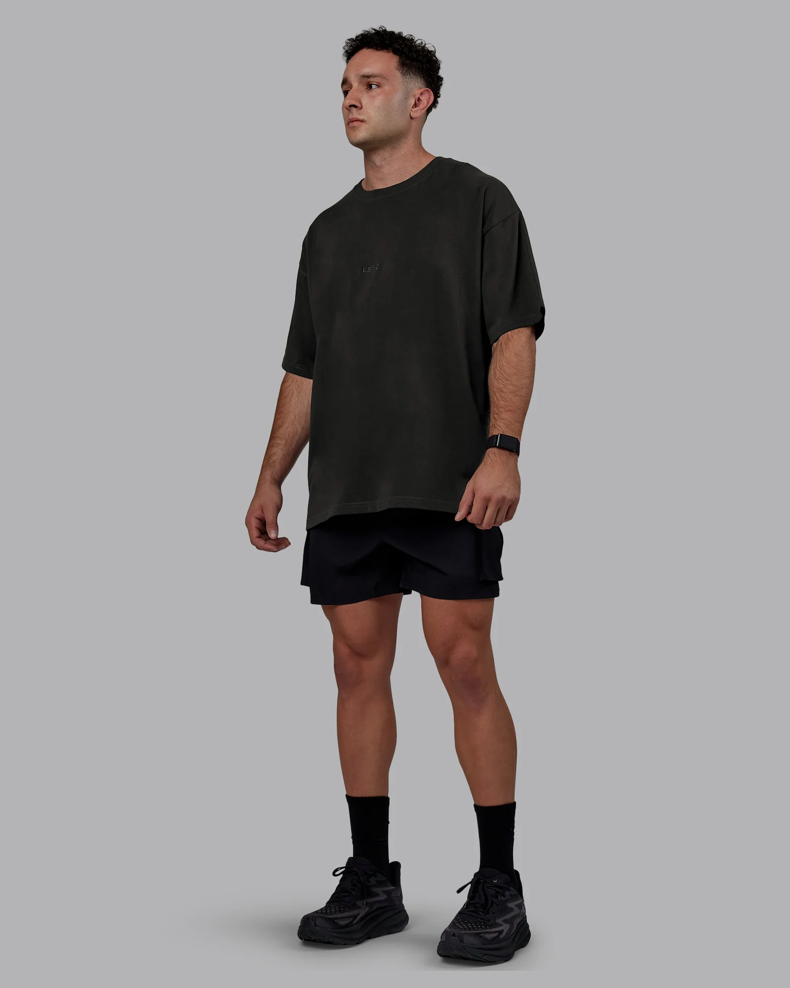 16648-mvp-heavyweight-tee-oversize-pirate-black-4.webp MVP Heavyweight Tee Oversize - Pirate Black