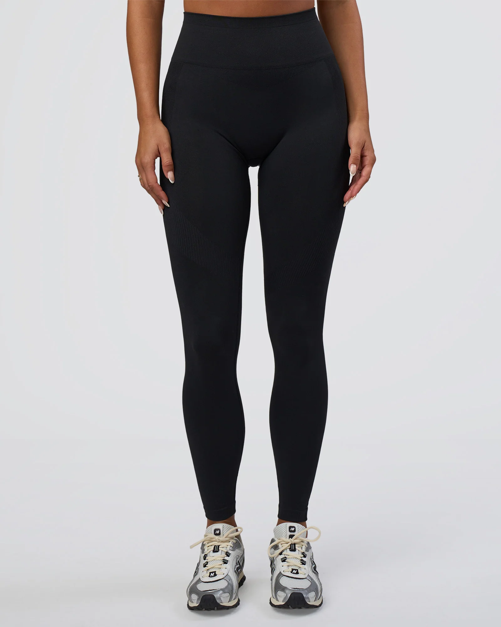 16713-surge-seamless-high-rise-full-length-legging-black-2.webp Surge Seamless High-Rise Full Length Legging - Black
