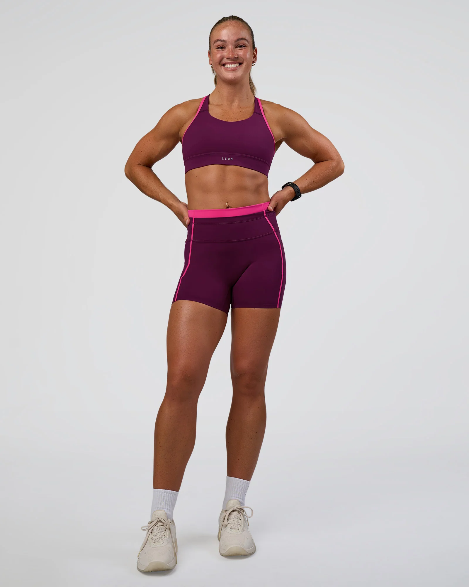 16722-distinction-sports-bra-2.0-plum-caspia-ultra-pink-3.webp Distinction Sports Bra 2.0 - Plum Caspia-Ultra Pink