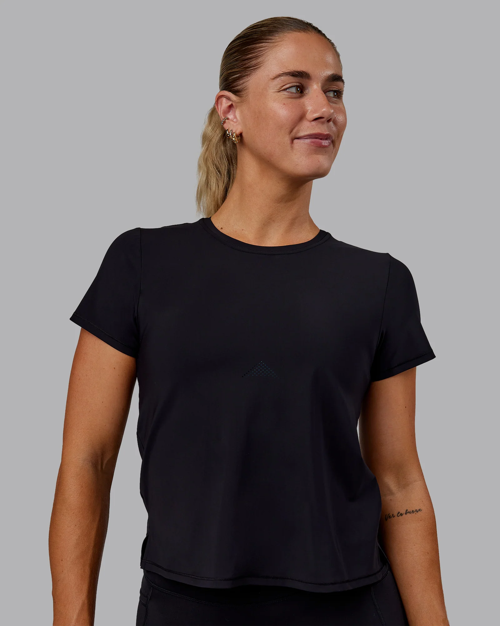 16822-cadence-tee-black-1.webp Cadence Tee - Black