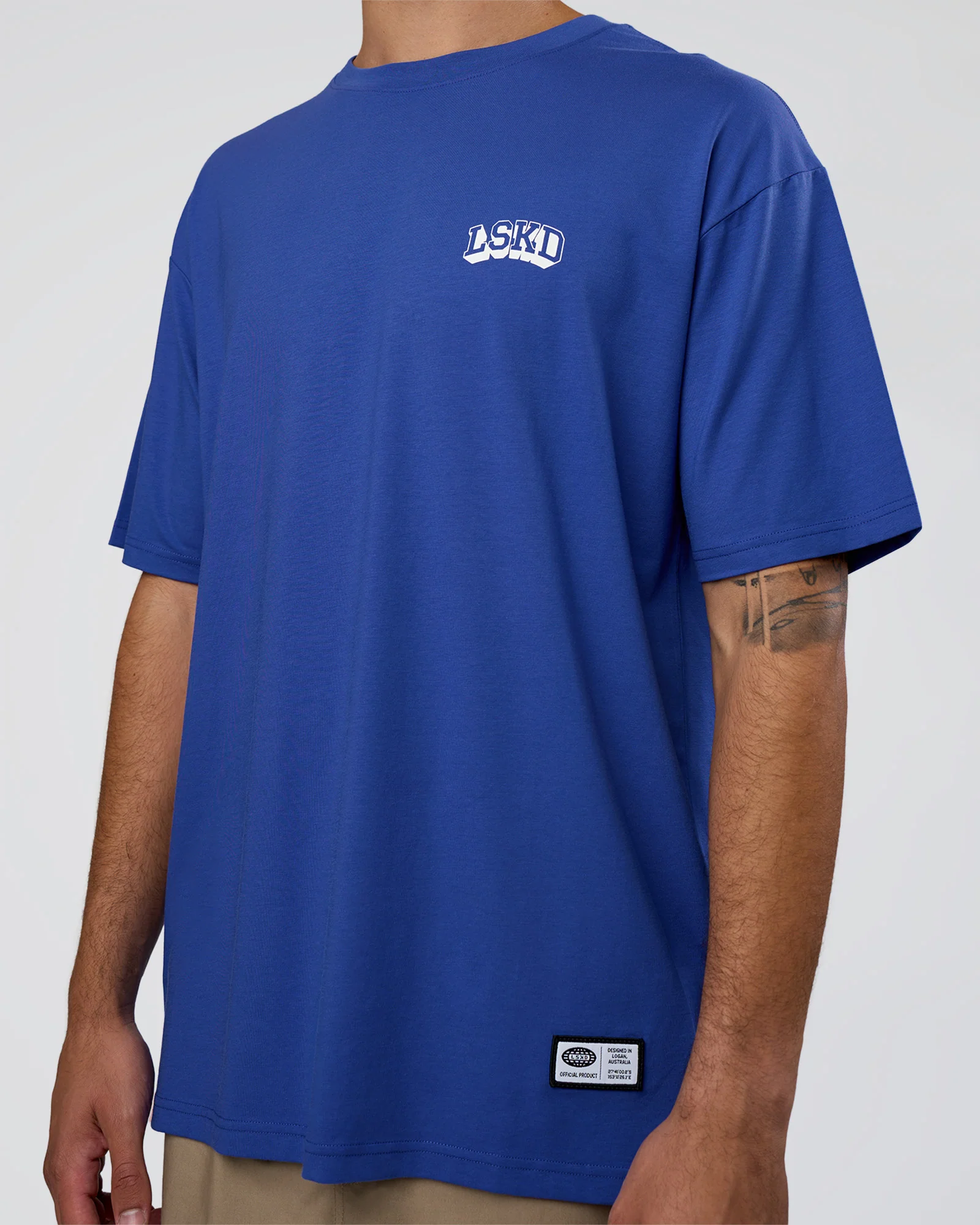 16909-grid-flxcotton-oversized-tee-power-cobalt-white-7.webp Grid FLXCotton Oversized Tee - Power Cobalt-White
