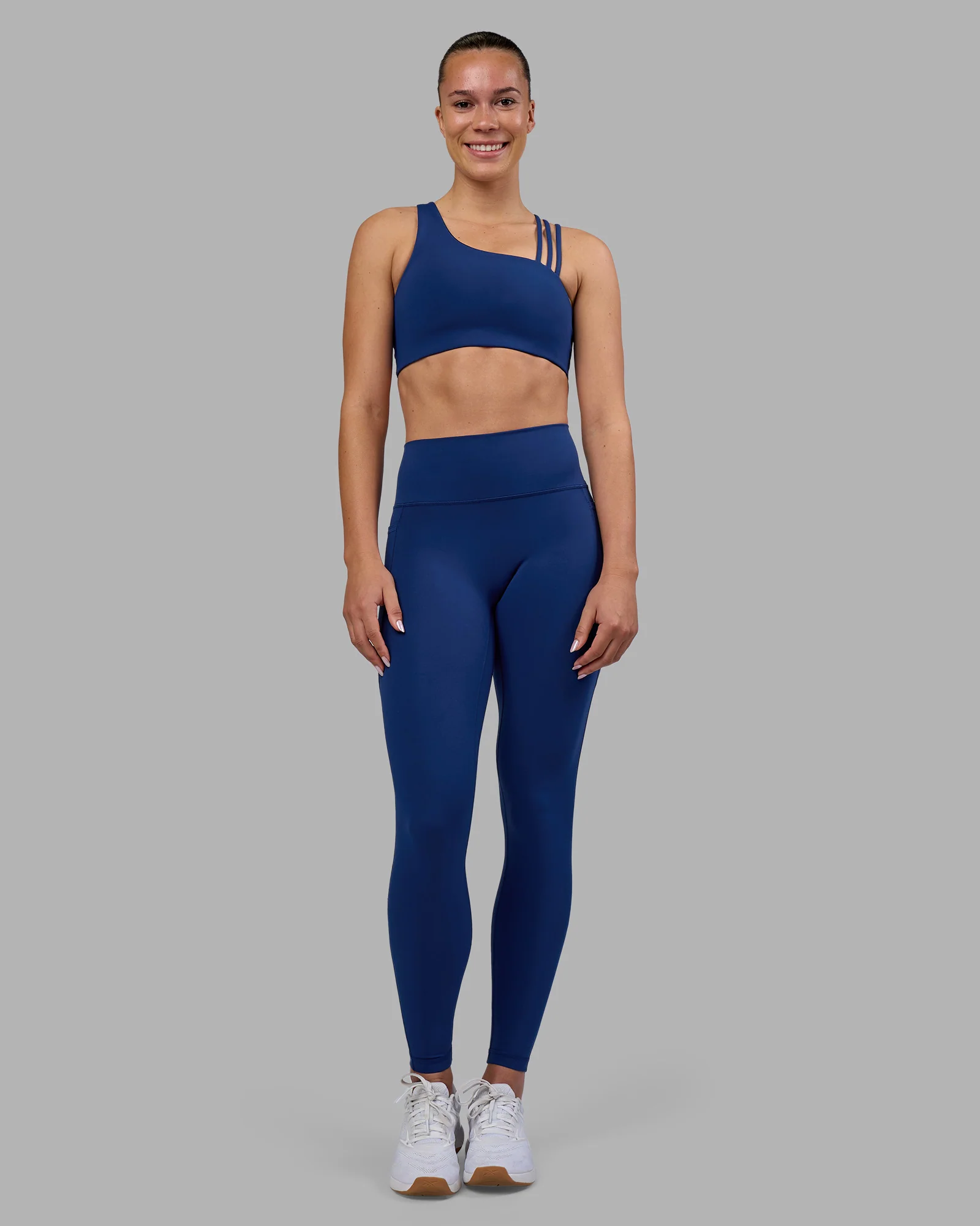 16918-fusion-ultra-high-rise-full-length-legging-pockets-midnight-blue-2.webp Fusion Ultra High-Rise Full Length Legging Pockets - Midnight Blue
