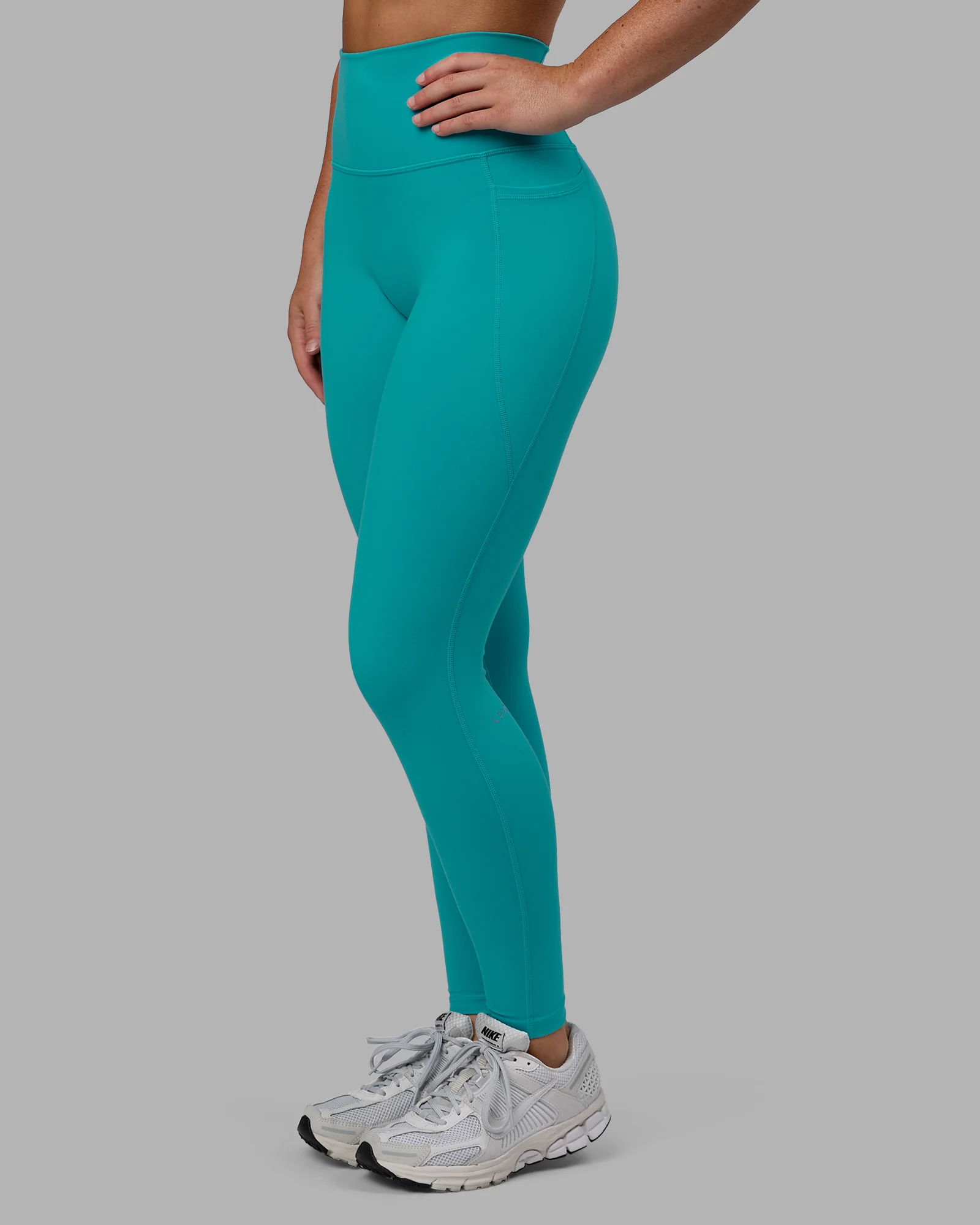 16927-fusion-ultra-high-rise-full-length-legging-pockets-uplift-blue-8.webp Fusion Ultra High-Rise Full Length Legging Pockets - Uplift Blue