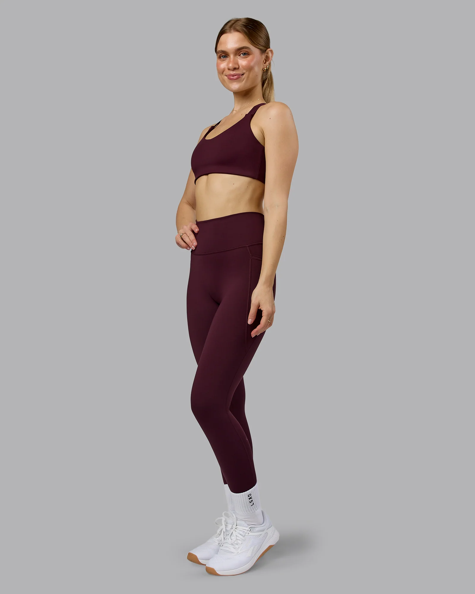 Push The Limit Sports Bra - Cherry Lacquer