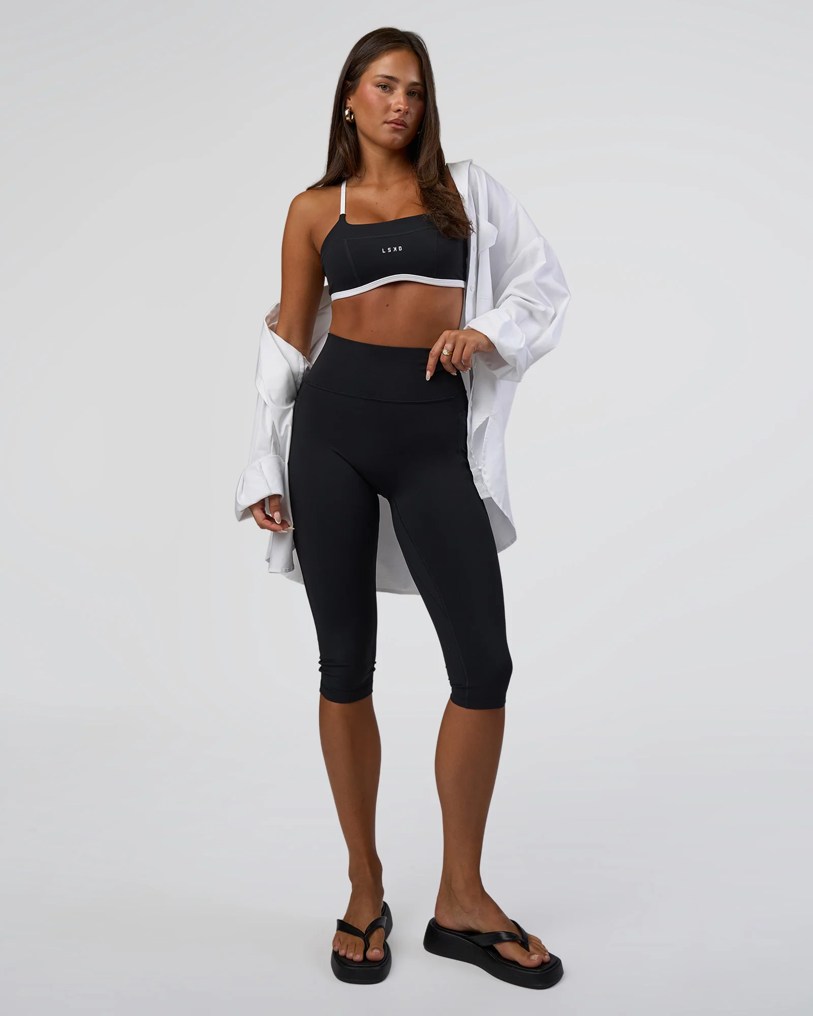 17095-liberate-sports-bra-black-white-5.webp Liberate Sports Bra - Black-White