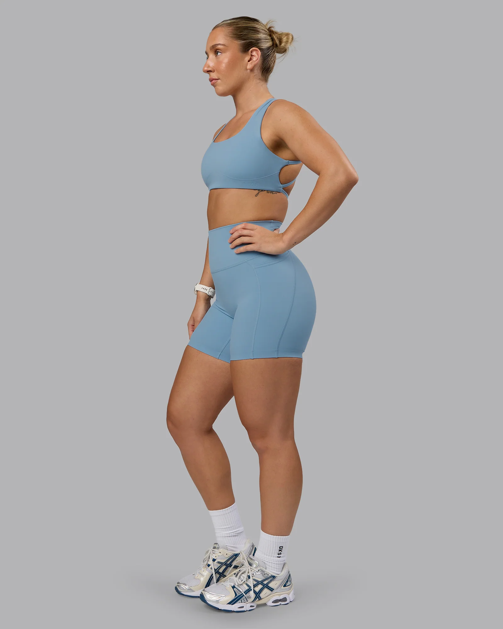 17158-aspire-sports-bra-glacier-lake-6.webp Aspire Sports Bra - Glacier Lake