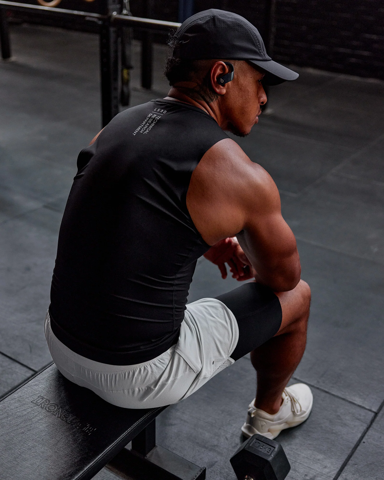 BaseTech Tank - Black