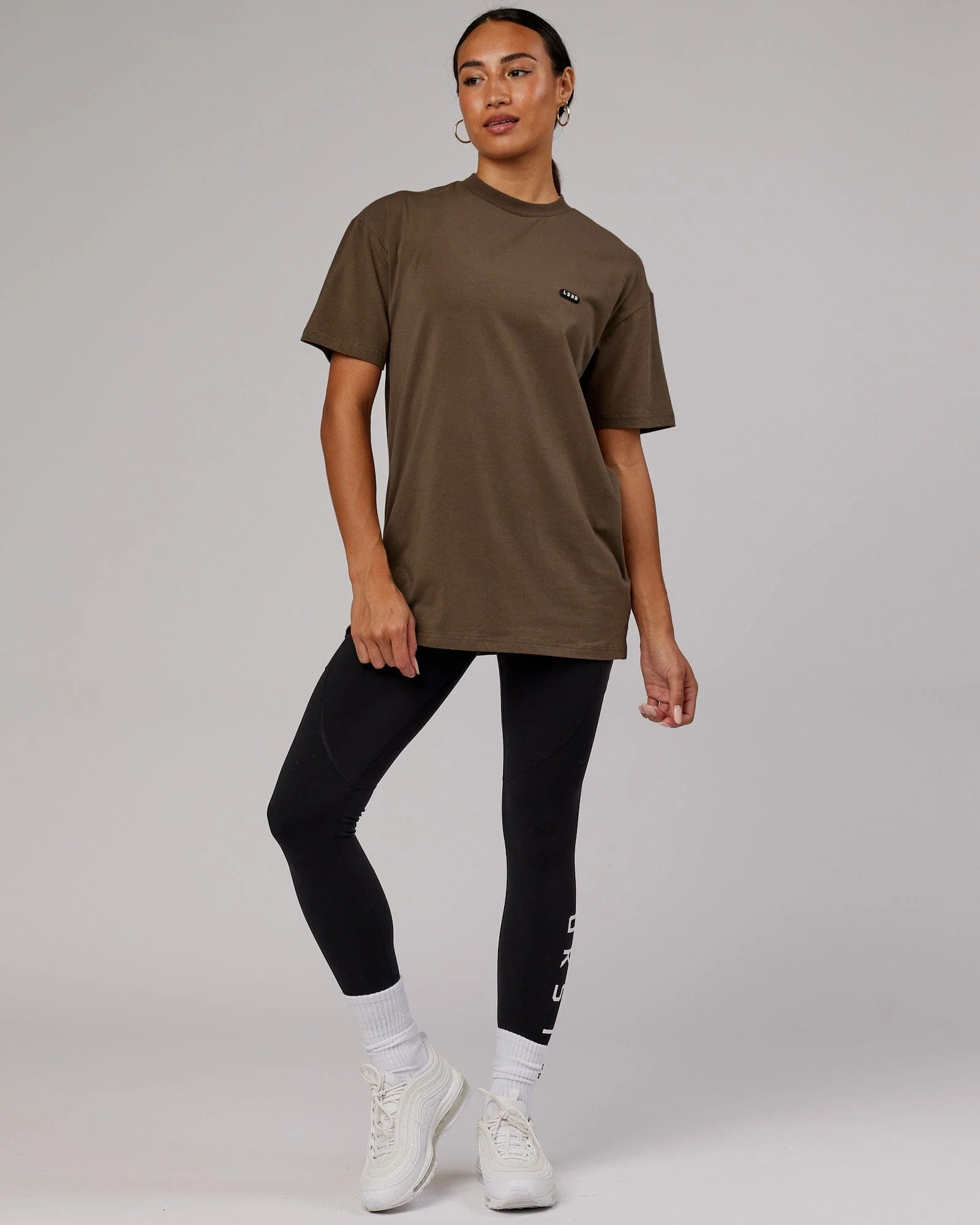 17219-unisex-capsule-flxcotton-tee-oversize-army-green-3.webp Unisex Capsule FLXCotton Tee Oversize - Army Green