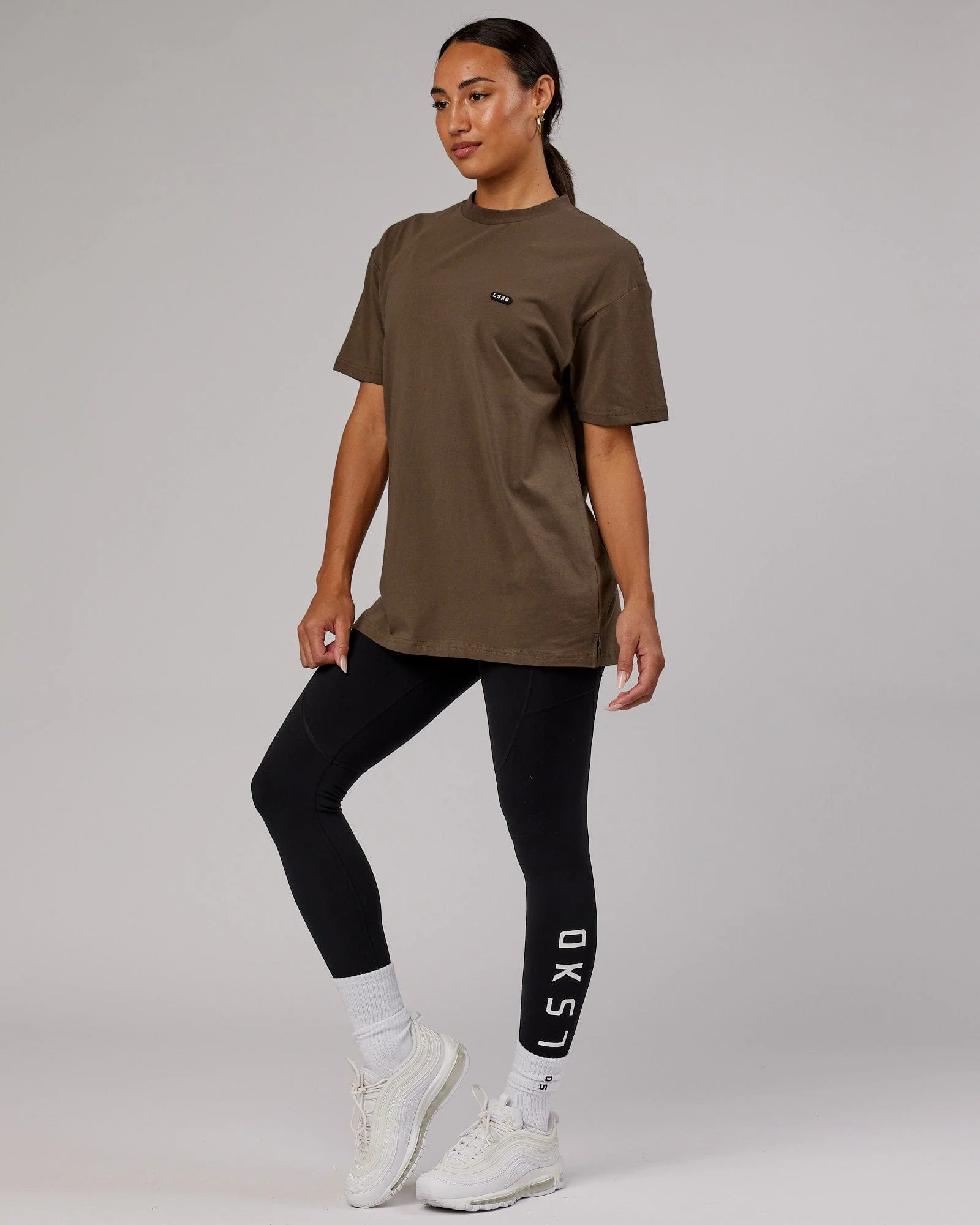 17219-unisex-capsule-flxcotton-tee-oversize-army-green-5.webp Unisex Capsule FLXCotton Tee Oversize - Army Green