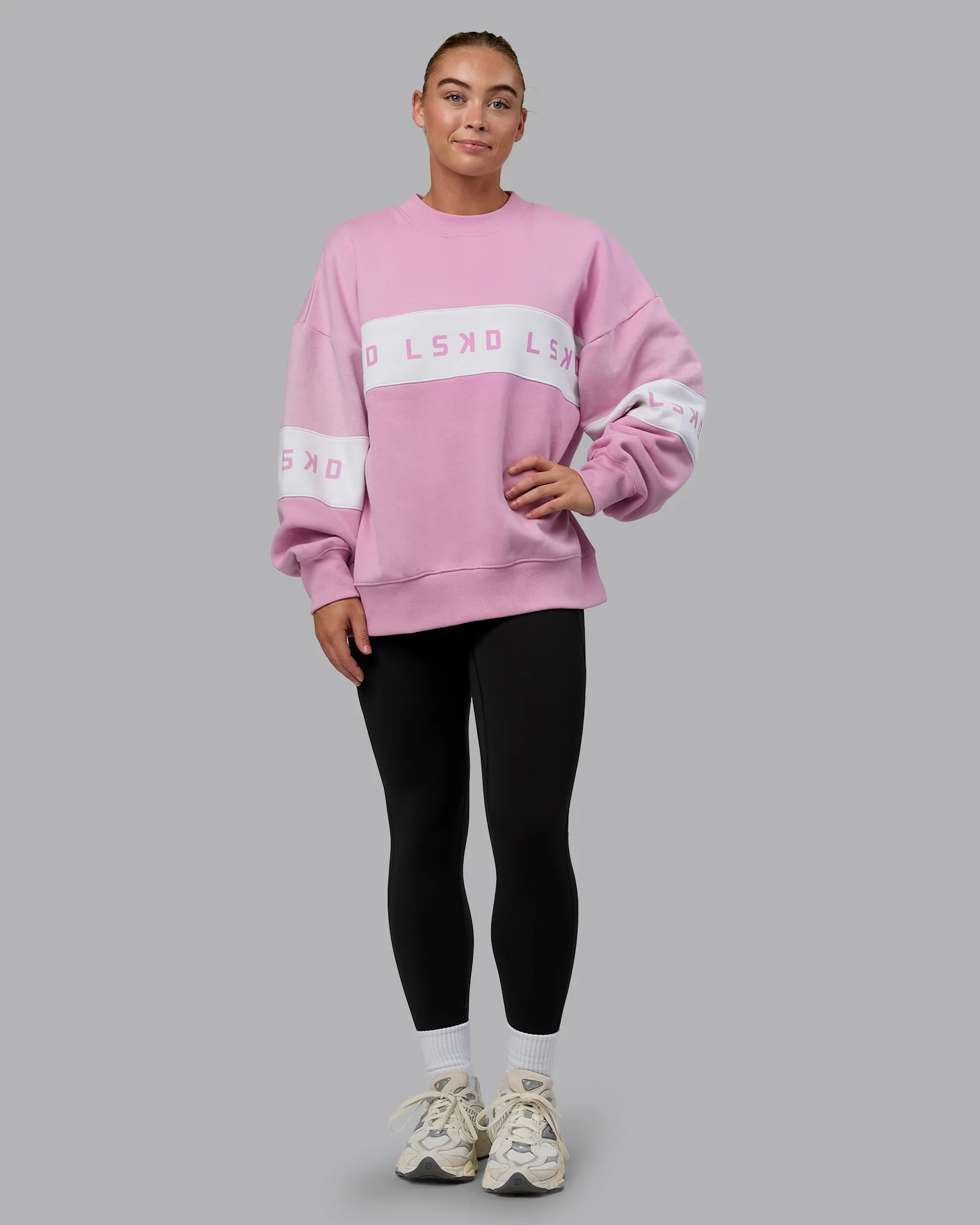 17291-disc-oversized-sweater-multi-bubblegum-2.webp Disc Oversized Sweater - Multi-Bubblegum