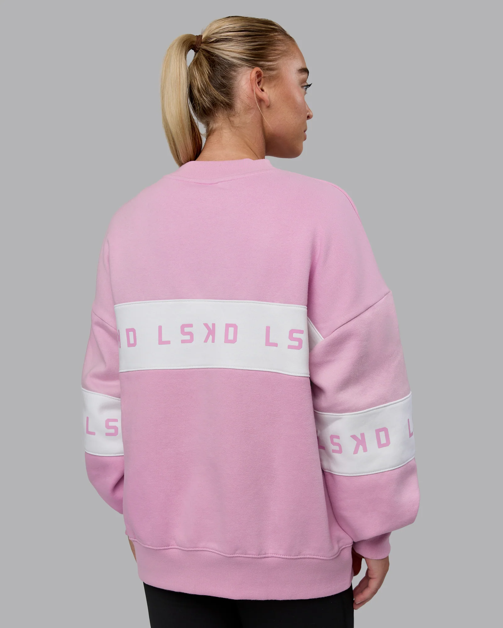 17291-disc-oversized-sweater-multi-bubblegum-4.webp Disc Oversized Sweater - Multi-Bubblegum