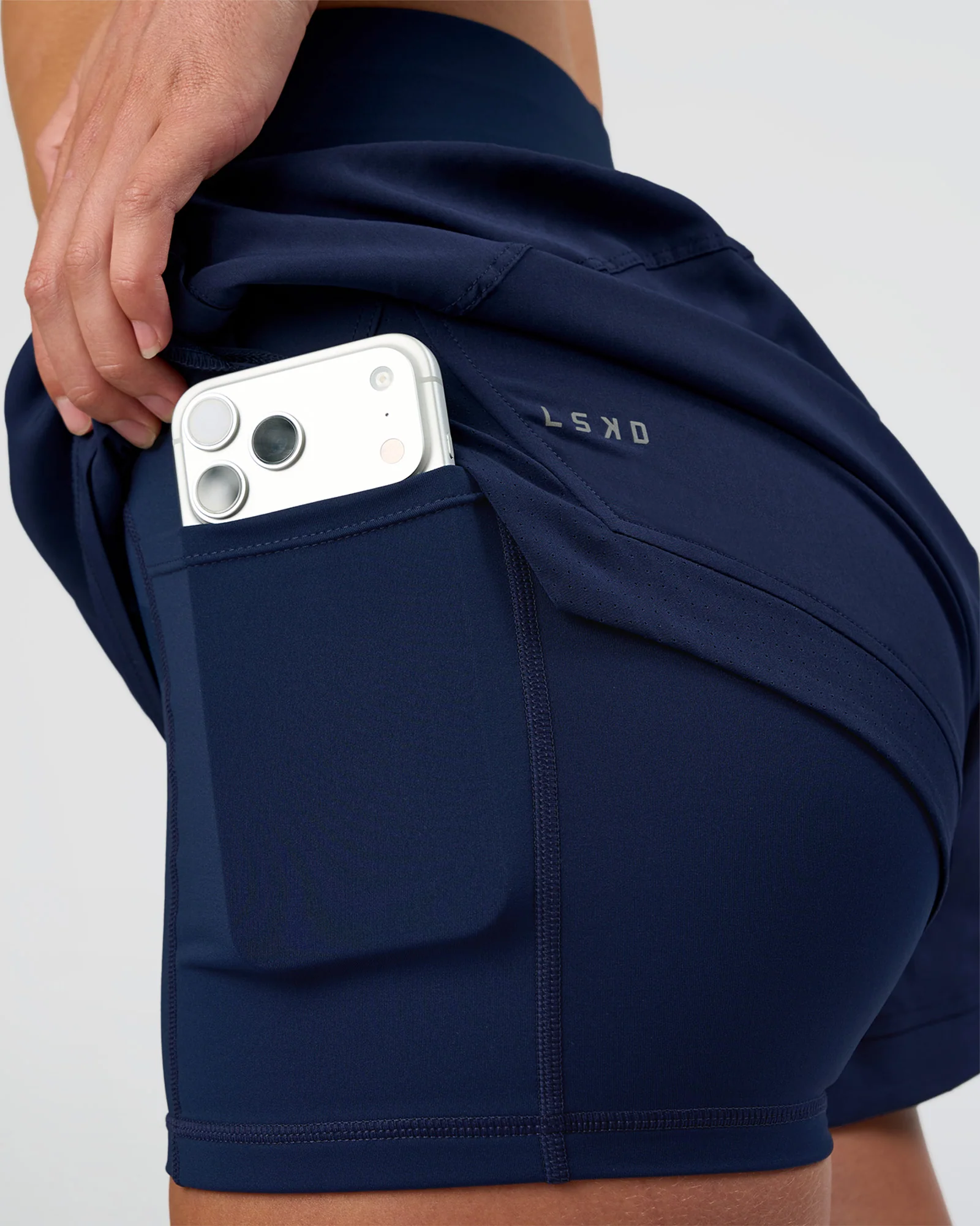 17318-challenger-3-lined-performance-short-future-navy-6.webp Challenger 3" Lined Performance Short - Future Navy