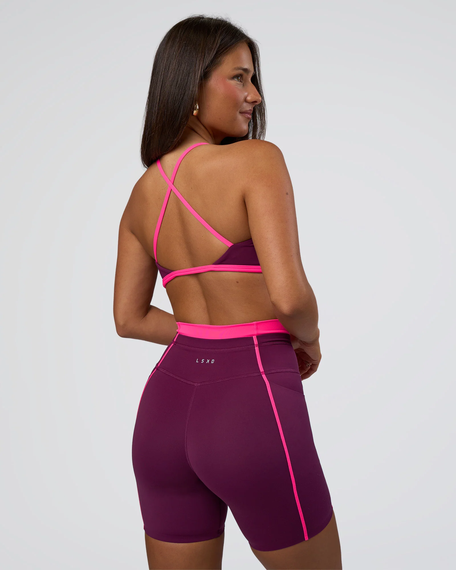 17380-liberate-sports-bra-plum-caspia-ultra-pink-2.webp Liberate Sports Bra - Plum Caspia-Ultra Pink