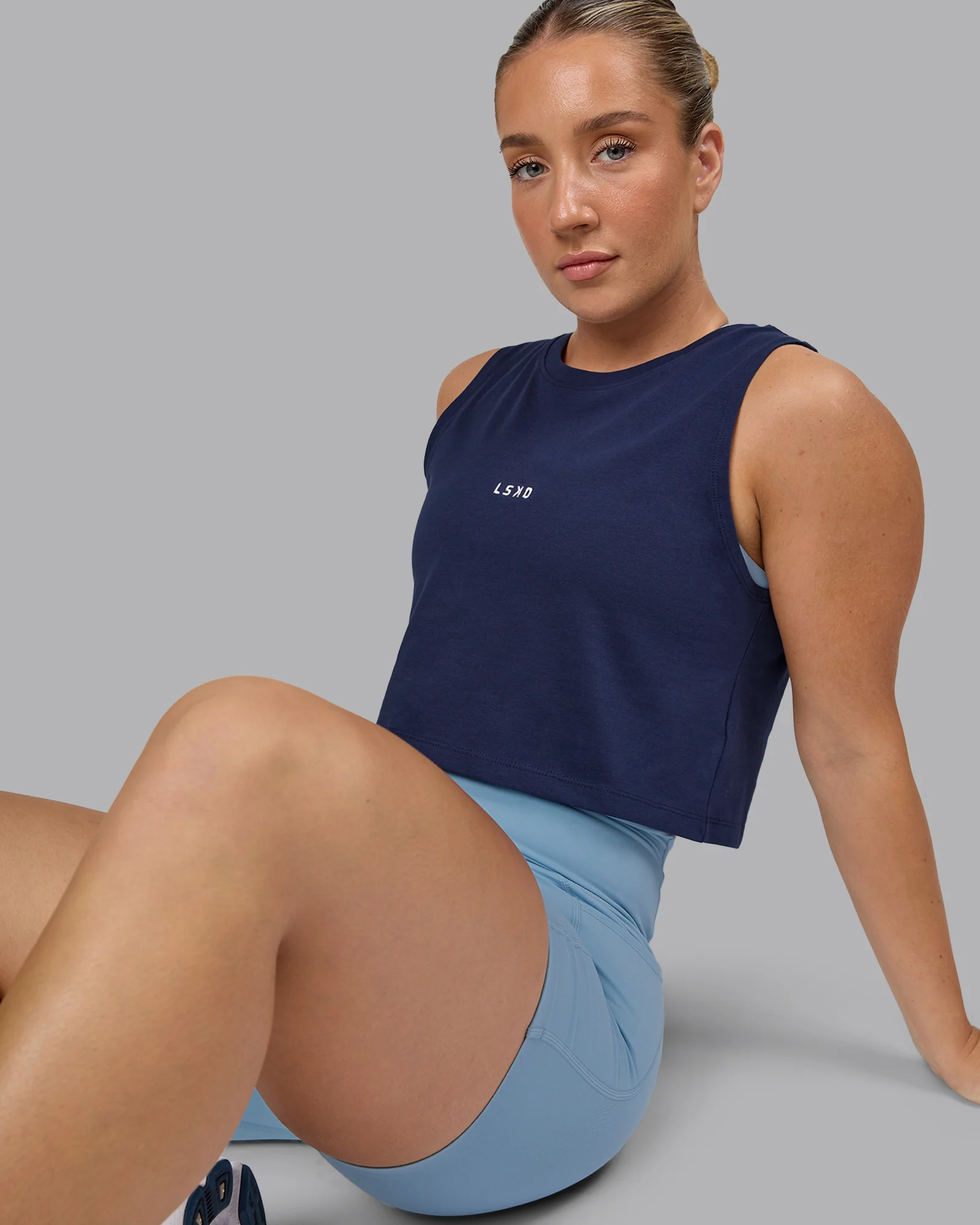 17451-go-to-flxcotton-tank-future-navy-white-2.webp Go-To FLXCotton Tank - Future Navy-White